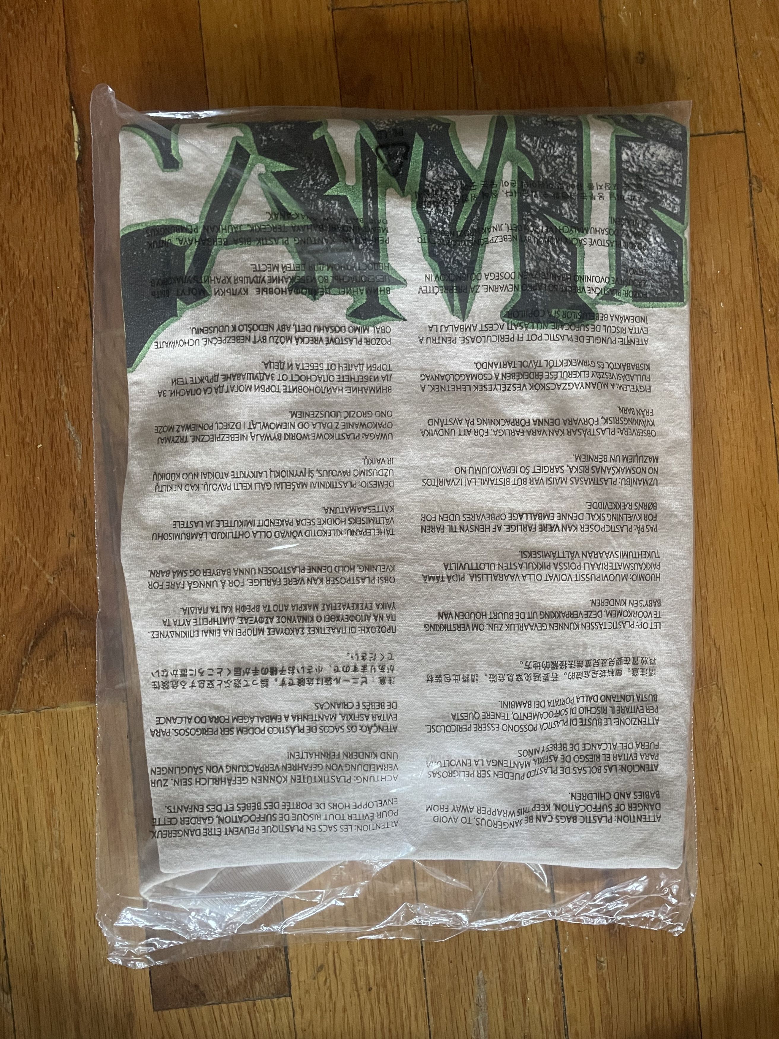 Travis Scott × WWE Travis Scott Triple H WWE Sz Large Size US L / EU 52-54 / 3 - 3 Thumbnail