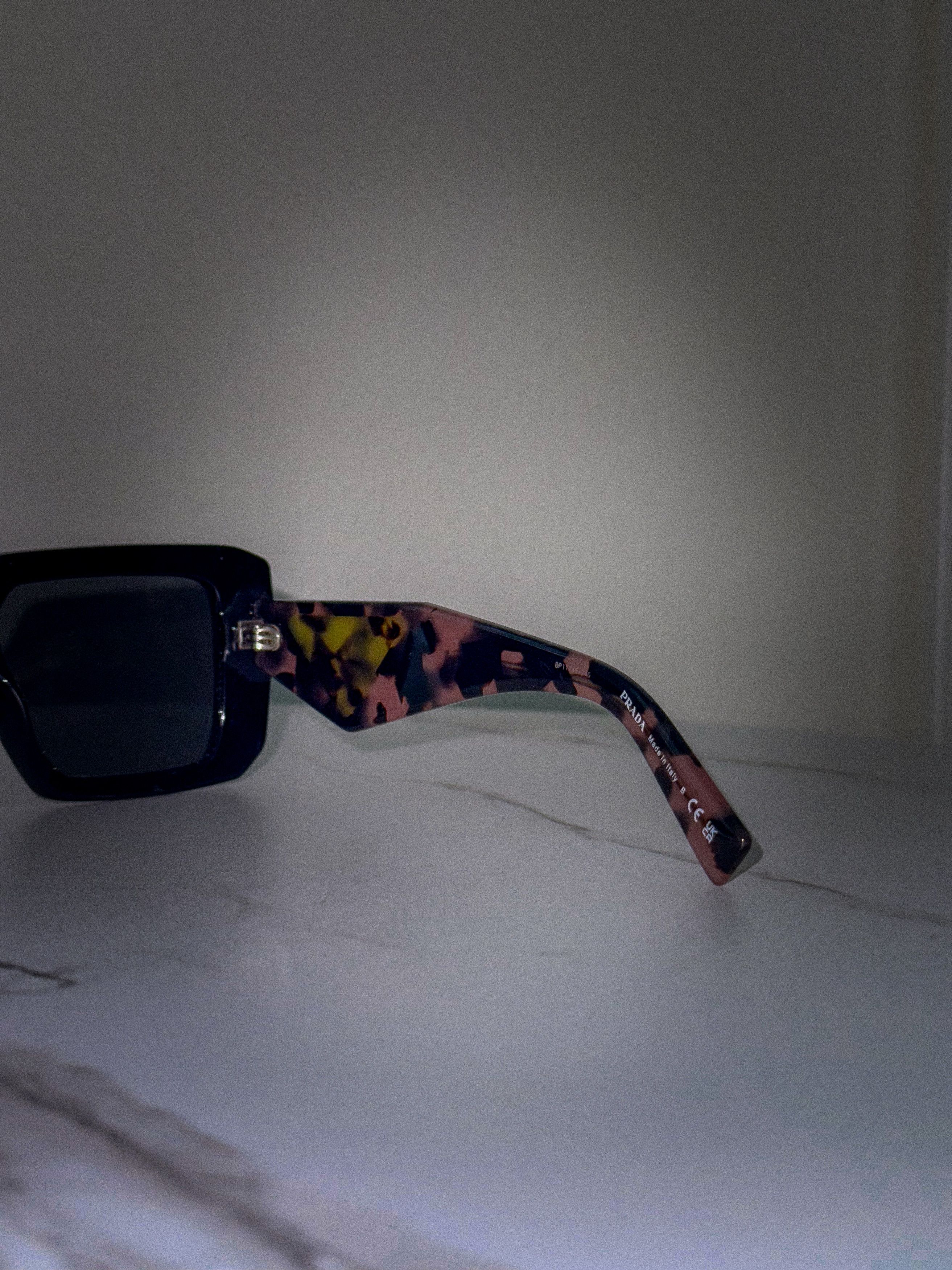 Prada Prada Sunglasses PR23YS 1AB5S0 Black Dark Gray Square NEW Size ONE SIZE - 7 Thumbnail