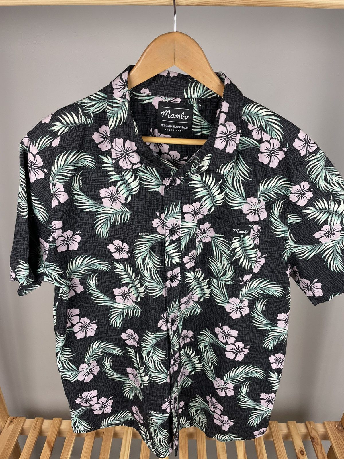 Mambo Mambo Hawaiian shirt short sleeve surfing Size US L / EU 52-54 / 3 - 2 Thumbnail