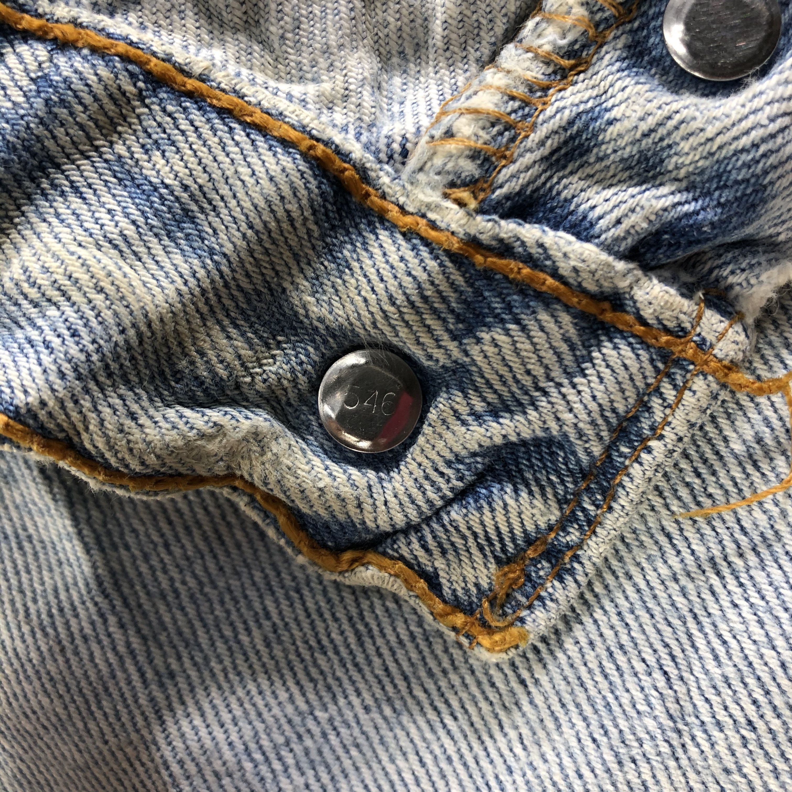 Levi's 90s Vintage Light Wash Levis 501 Jeans-J4021 Size US 28 / EU 44 - 10 Thumbnail