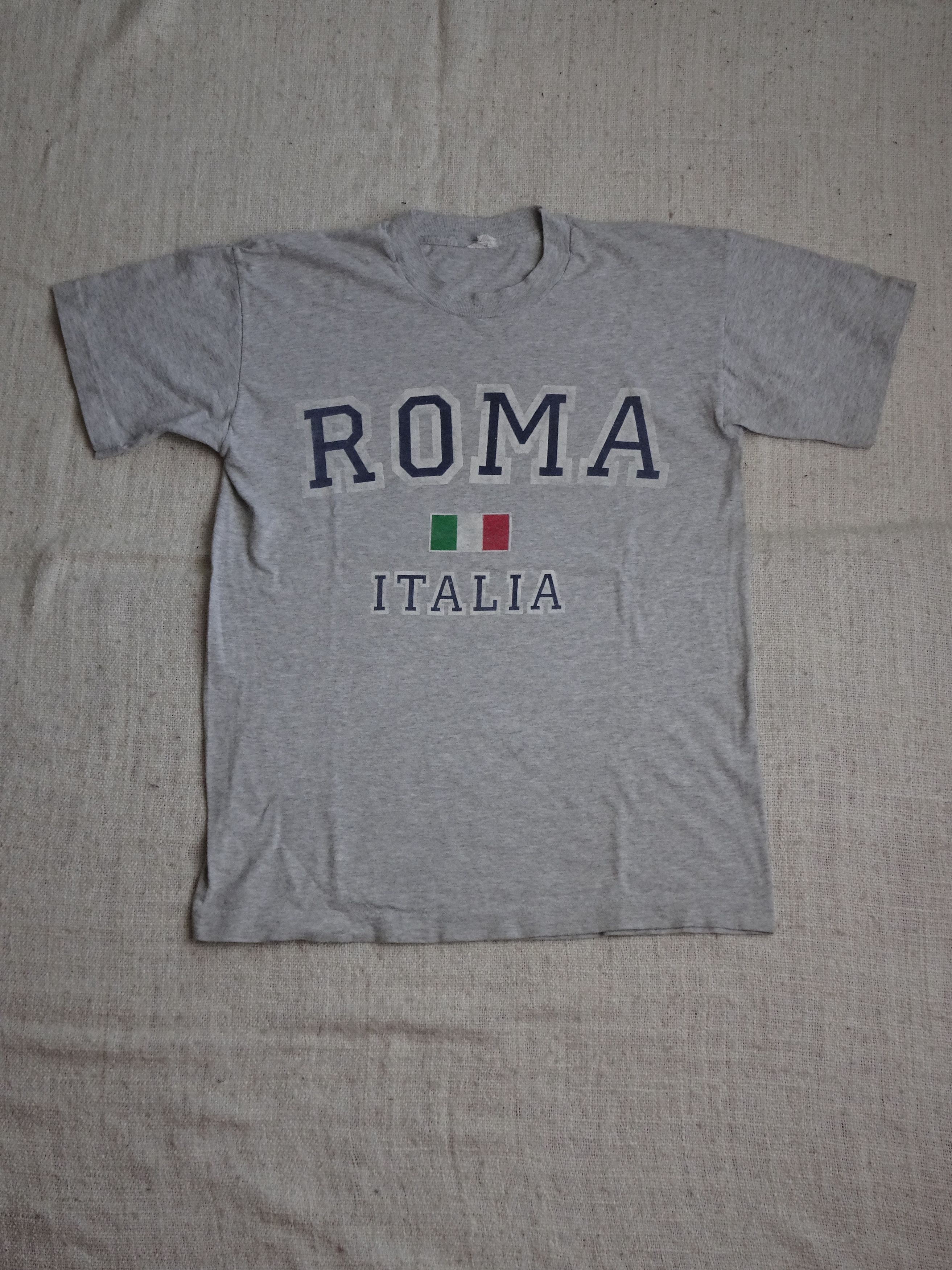 Vintage Vtg 90s Single Stitch Grey Roma Italia Graphic Tee Size US M / EU 48-50 / 2 - 1 Thumbnail