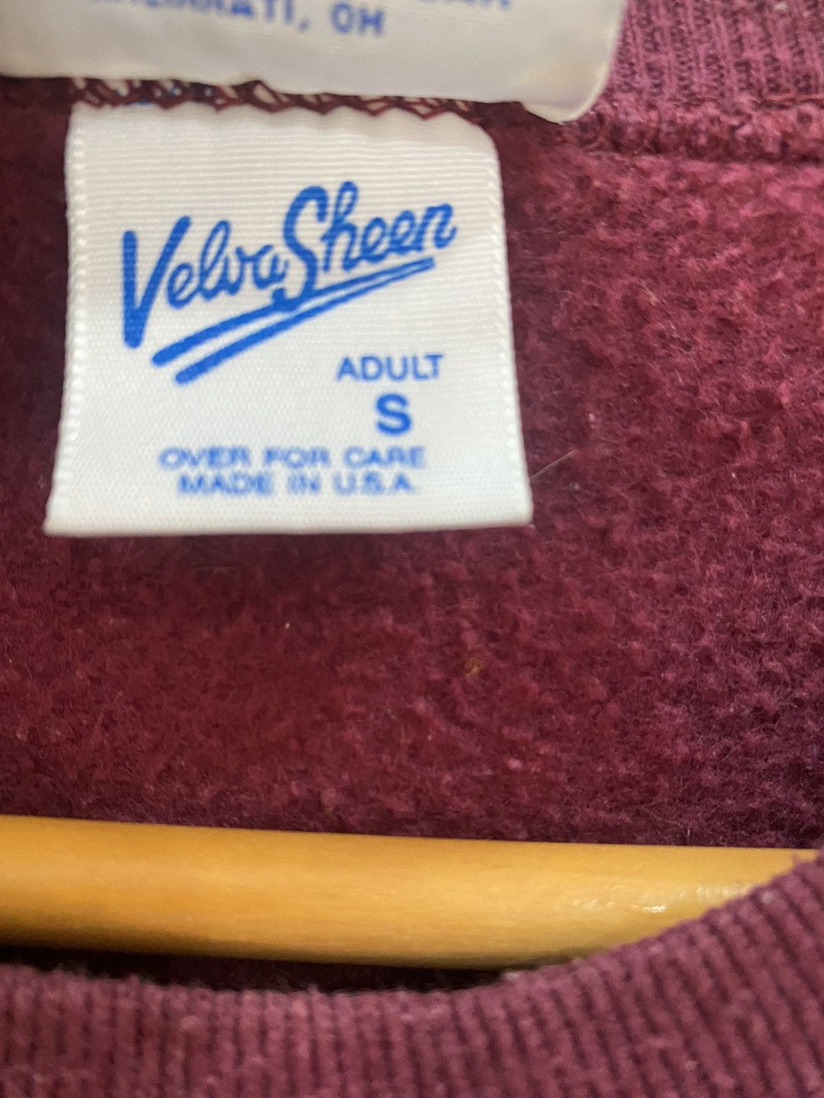 Disney ✅VINTAGE POOH Disney sportswear USA sweatshirt Size US S / EU 44-46 / 1 - 4 Thumbnail