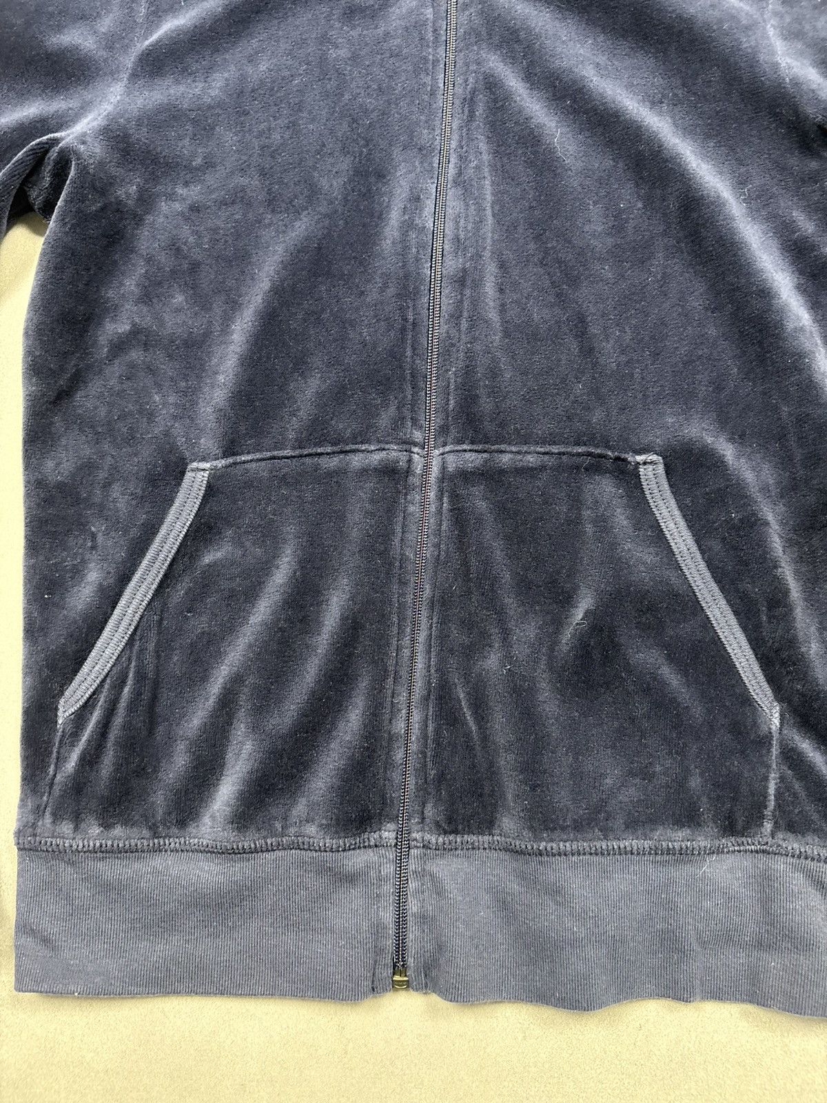 Juicy Couture Vintage 00s Juicy Couture Velour Zip Hoodie Rhinestone Tree Size M / US 6-8 / IT 42-44 - 13 Thumbnail