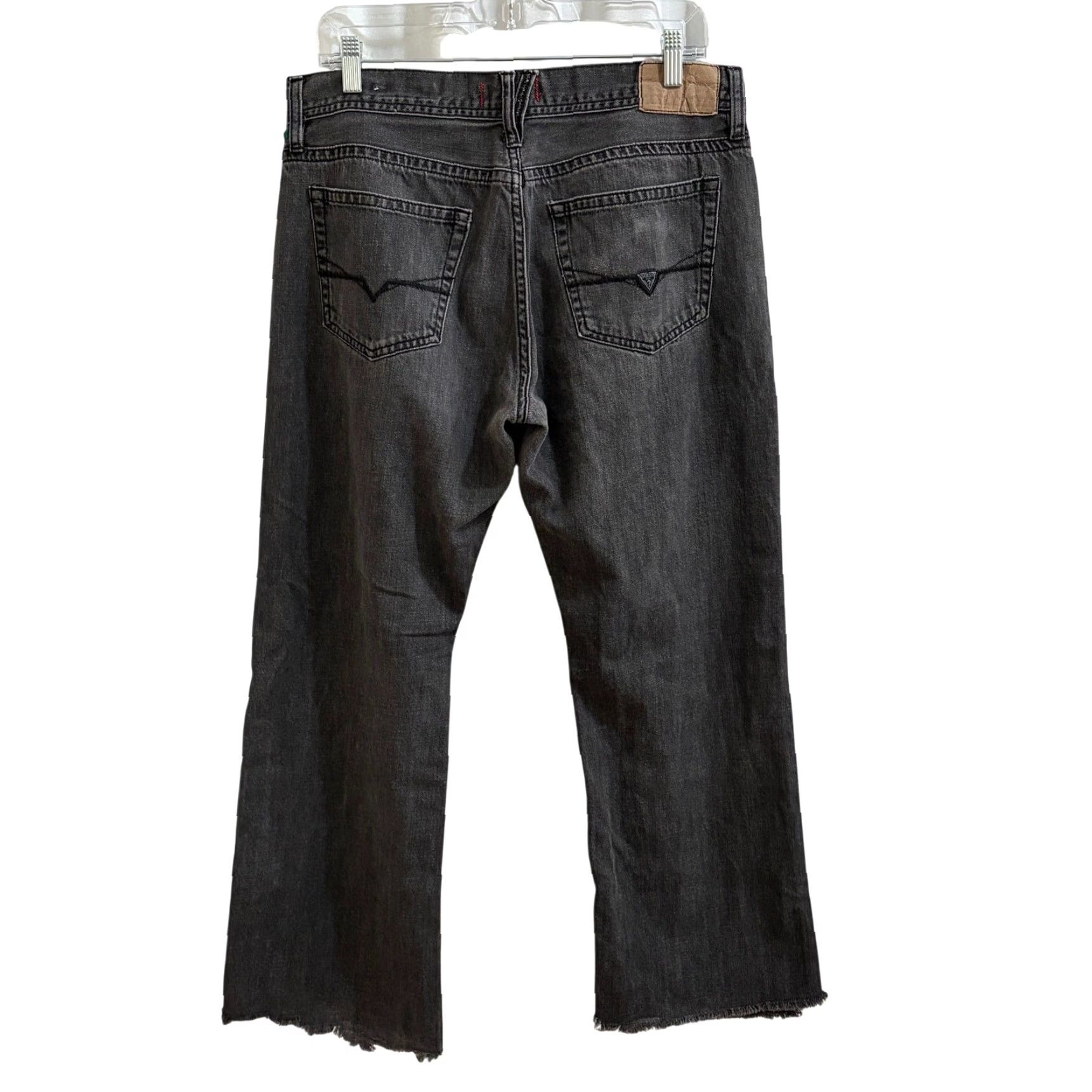 Guess VINTAGE Guess Jeans Mens 34 x 30 Black Relaxed Straight Rowland Fit Raw Hem Baggy Y2k Size US 34 / EU 50 - 2 Thumbnail