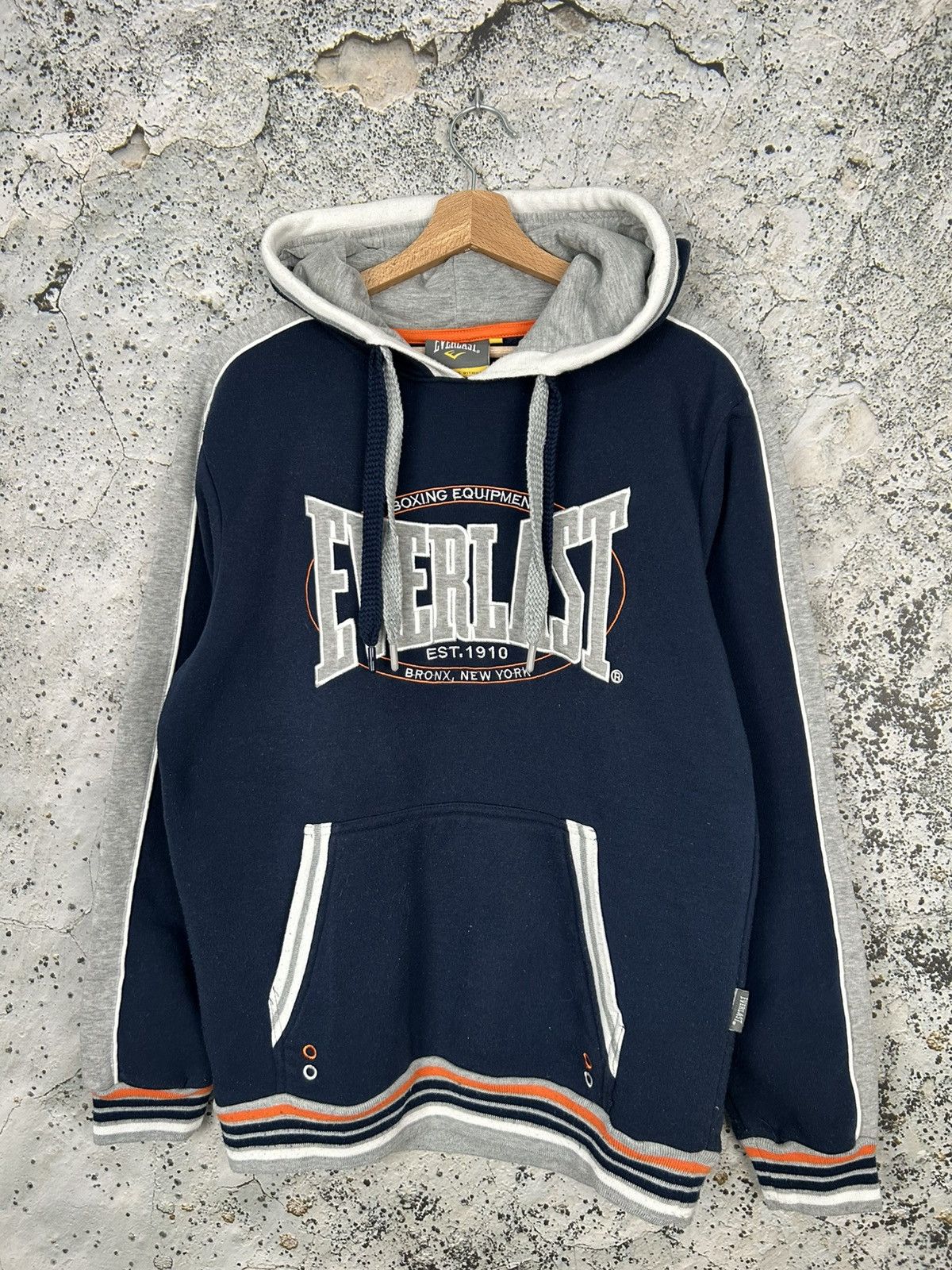 Everlast Vintage Everlast Fighting Sport Boxy Rap Hoodie Streetwear Size US M / EU 48-50 / 2 - 1 Thumbnail