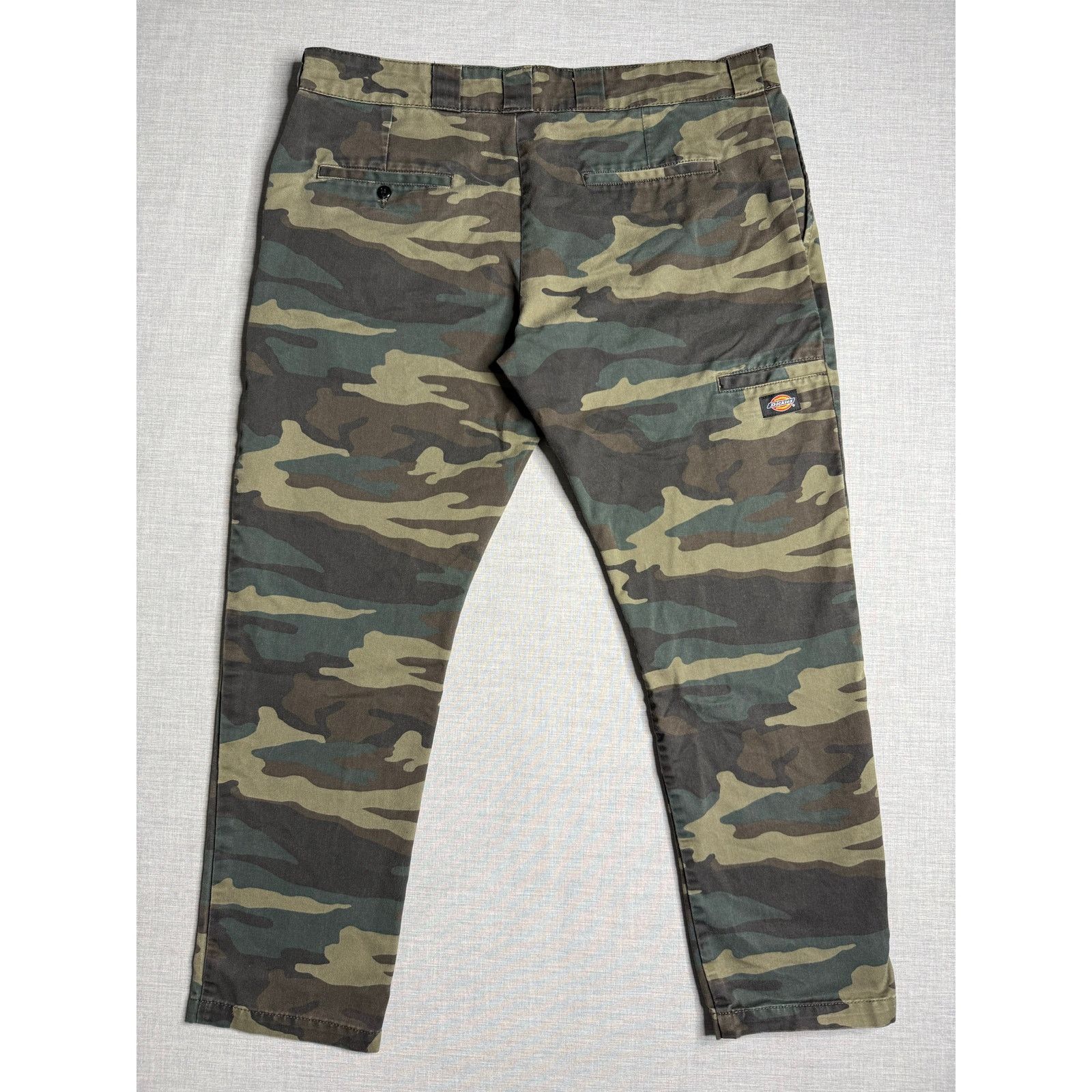 Dickies Dickies Woodland Camo Skinny Straight Work Pants 39x29 Size US 39 - 2 Thumbnail