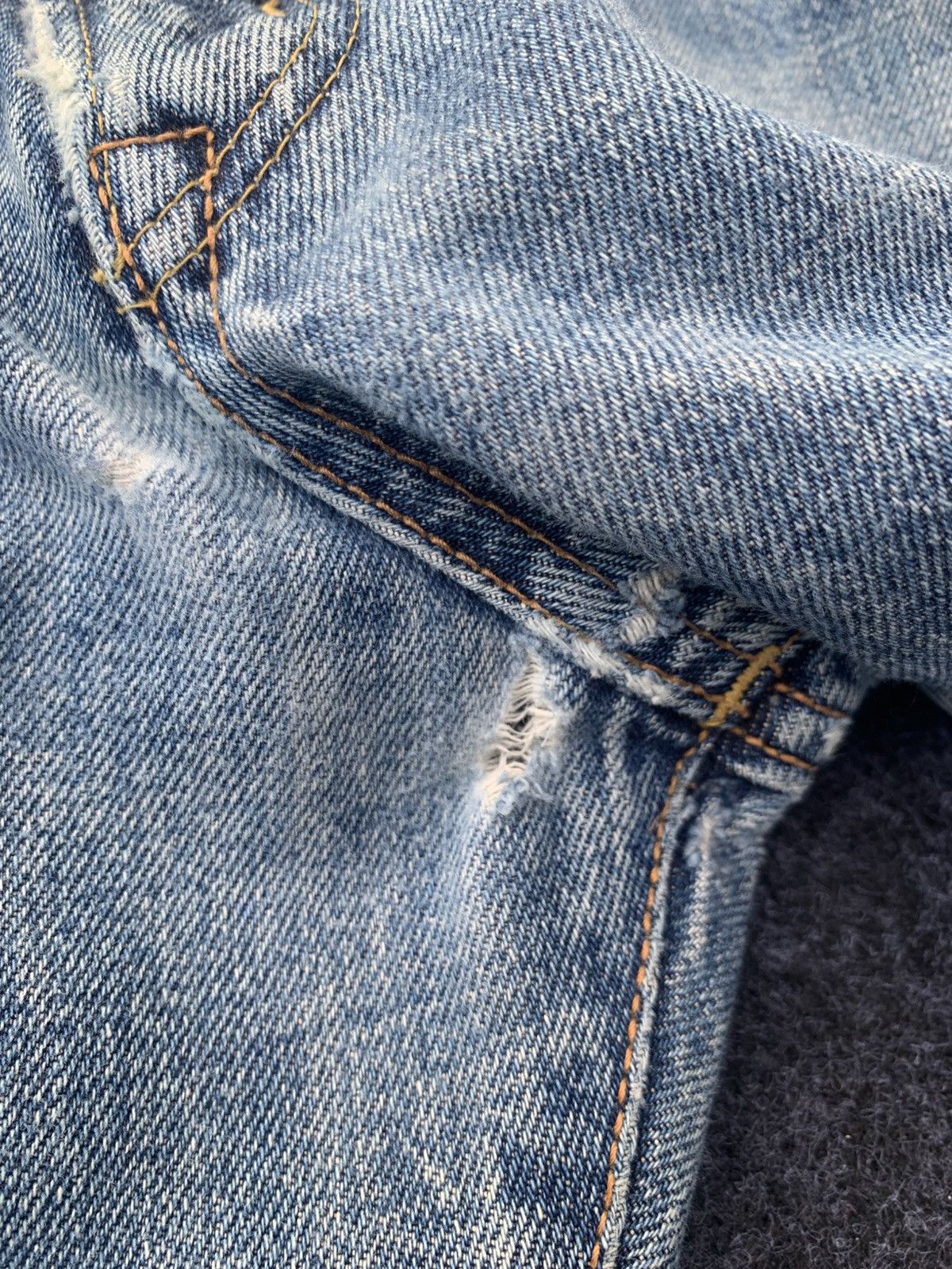 Edwin DISTRESSED EDWIN 505X SELVEDGE. Size US 28 / EU 44 - 7 Thumbnail