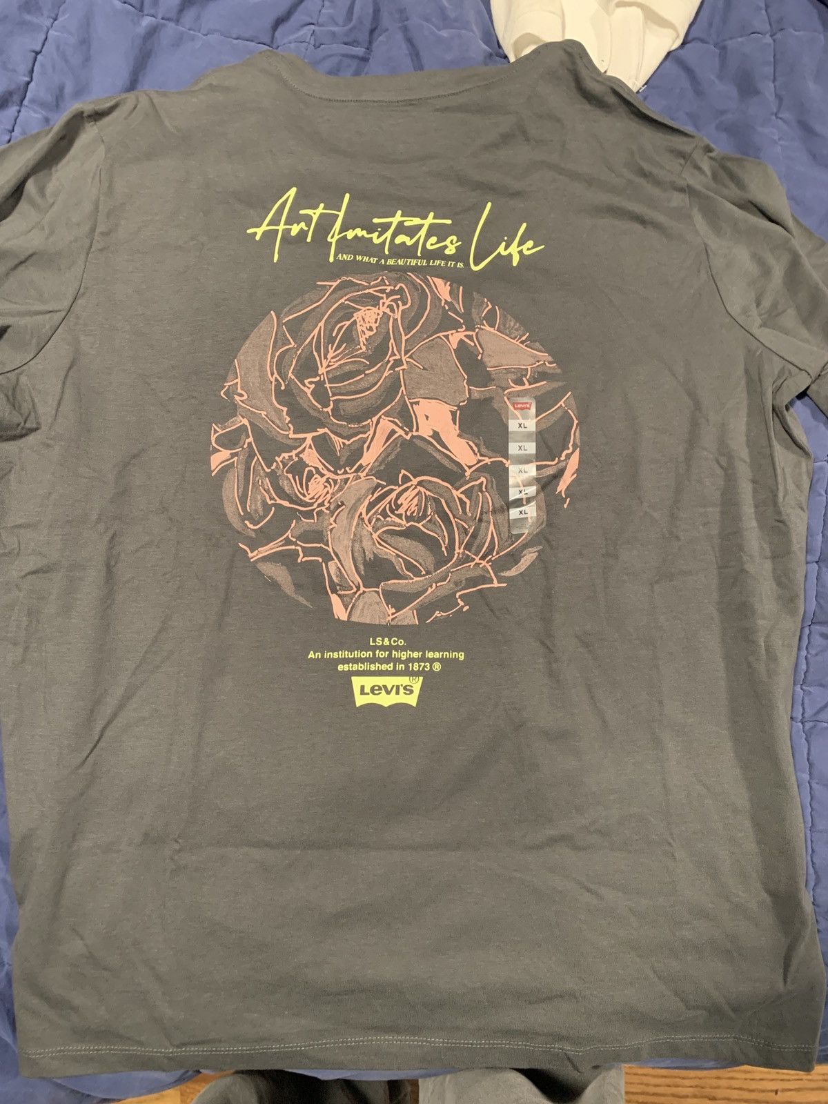 Levi's Levi’s “Art Imitates Life” T-shirt Size US XL / EU 56 / 4 - 2 Thumbnail