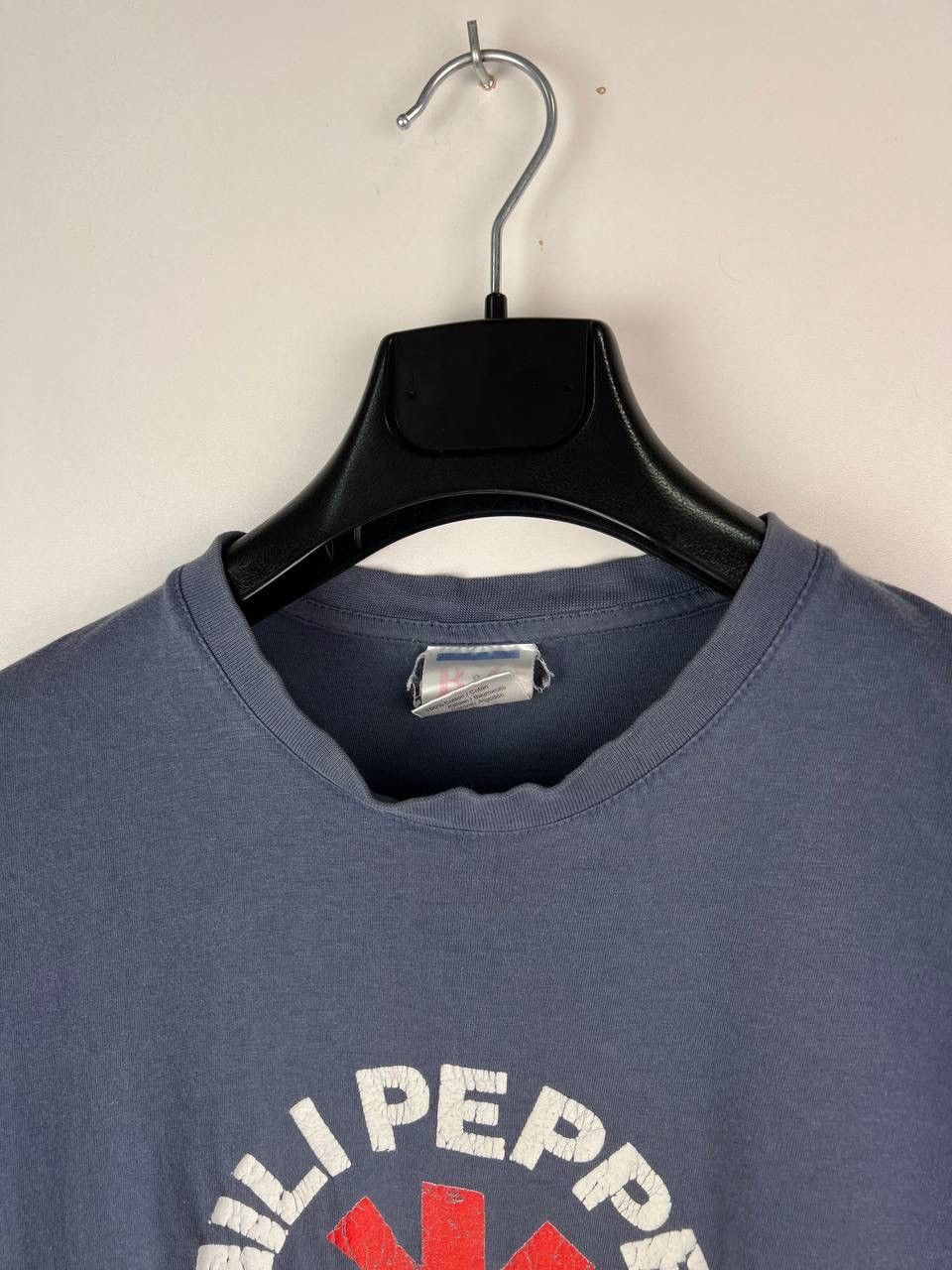 Other Red Hot Chili Peppers vintage band t-shirts size M Size US M / EU 48-50 / 2 - 5 Thumbnail