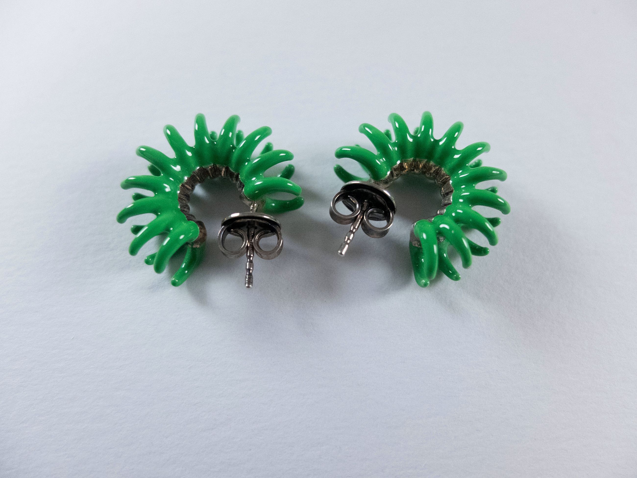 Bottega Veneta BOTTEGA VENETA Spine parakeet green enameled hoop earrings q Size ONE SIZE - 4 Thumbnail