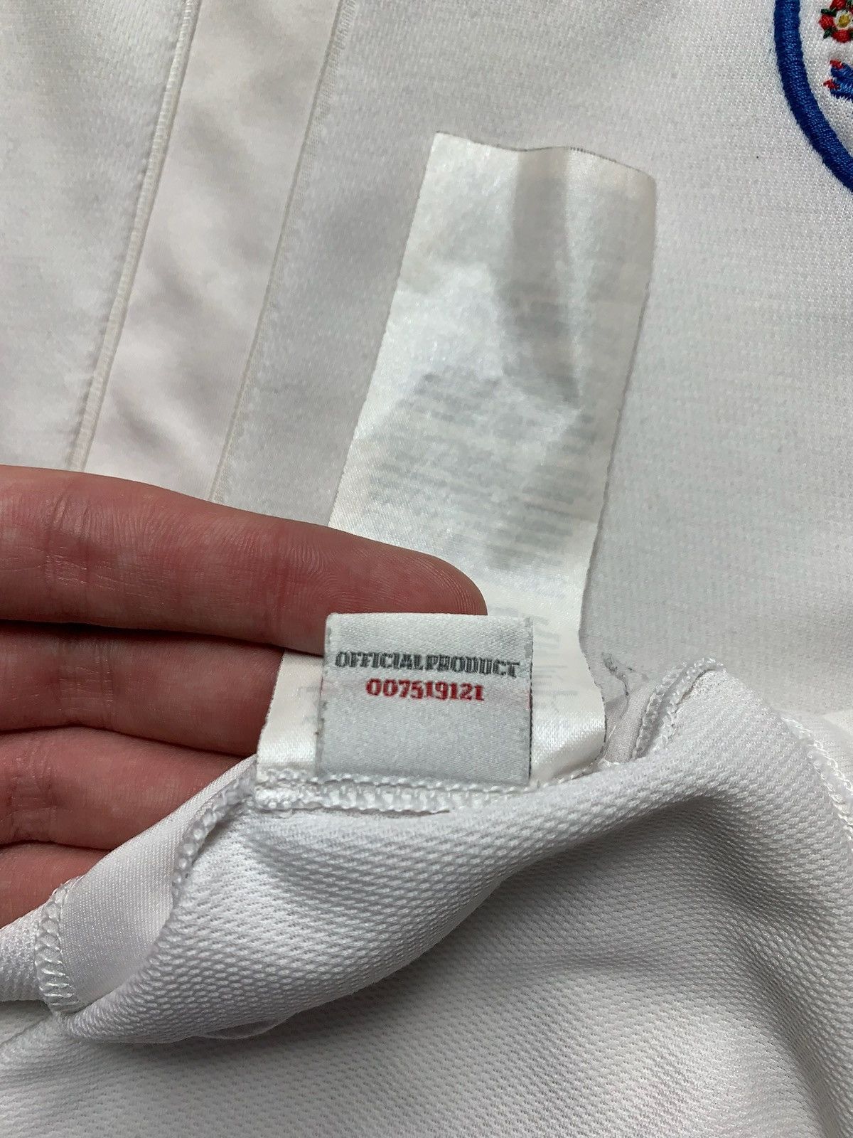 Umbro × Vintage Vintage Umbro England soccer jersey Cameron 2011 Size US M / EU 48-50 / 2 - 6 Thumbnail