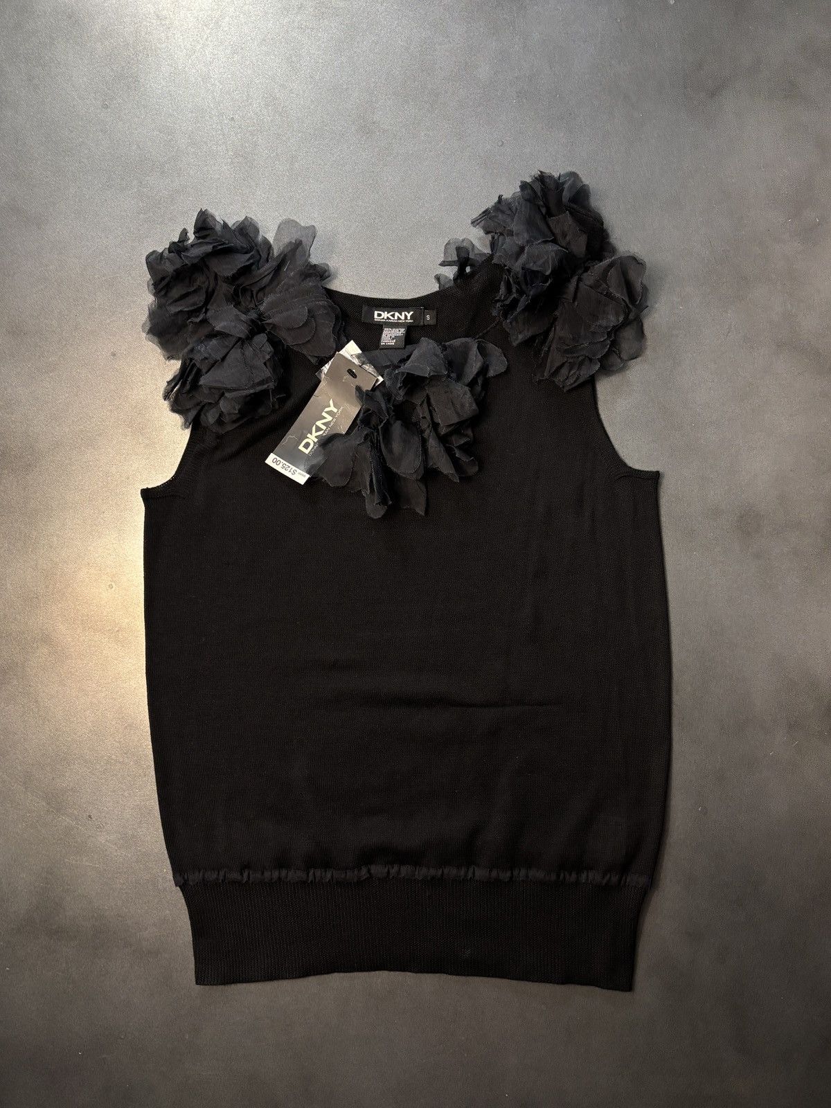 DKNY DKNY Tank Top Floral Applique Sleeveless Top Sweater Vest Size S / US 4 / IT 40 - 16 Thumbnail