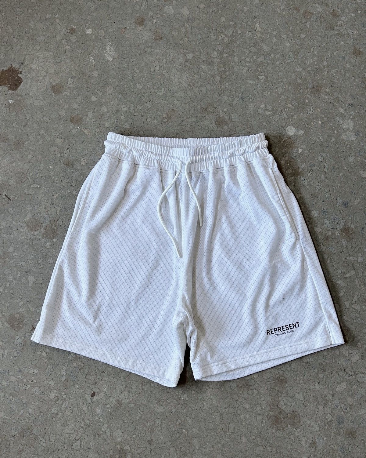 Represent Clo. Represent Owners Club White Shorts Size US 32 / EU 48 - 1 Thumbnail