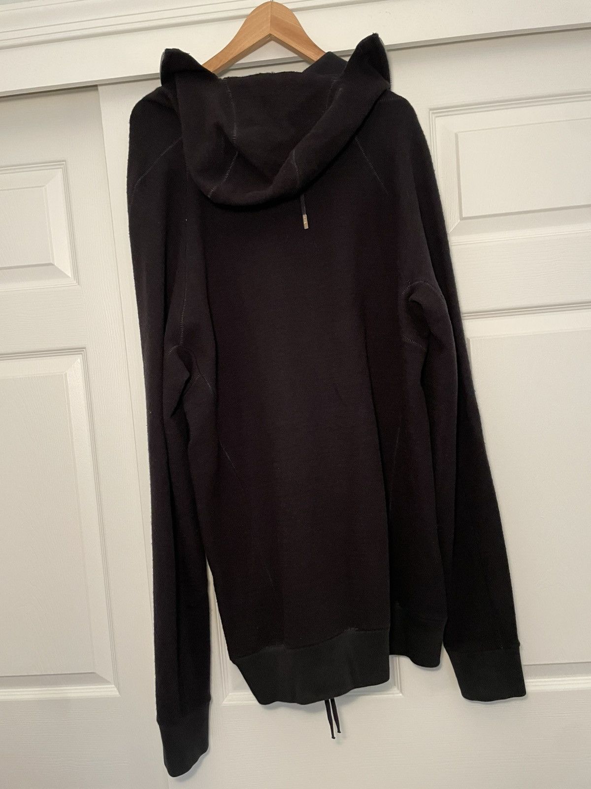 Boris Bidjan Saberi Boris Bidjan Saberi Ninja hoodie black wool blend Size US XL / EU 56 / 4 - 2 Thumbnail