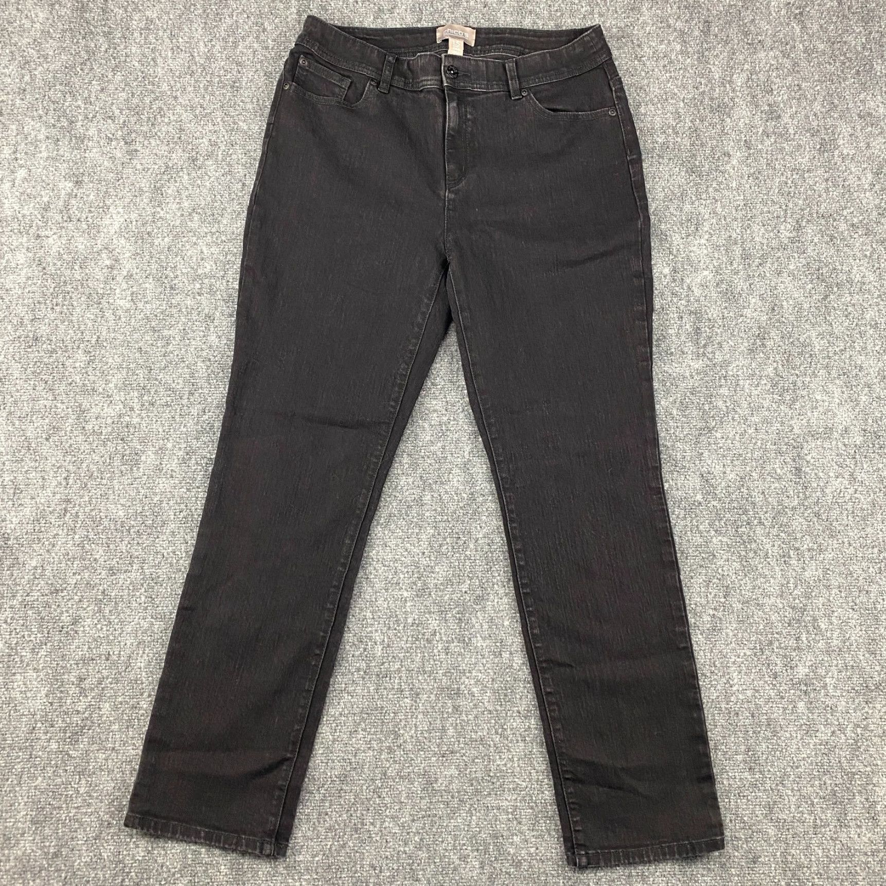 Vintage Chico's Jeans Women's 1.5 Bootcut Dark Wash Distressed Black Denim Stretch Pocket Logo Belt Loops Regular 32" Inseam Denim Jeans Womens Size 26" / US 2 / IT 38 - 2 Thumbnail