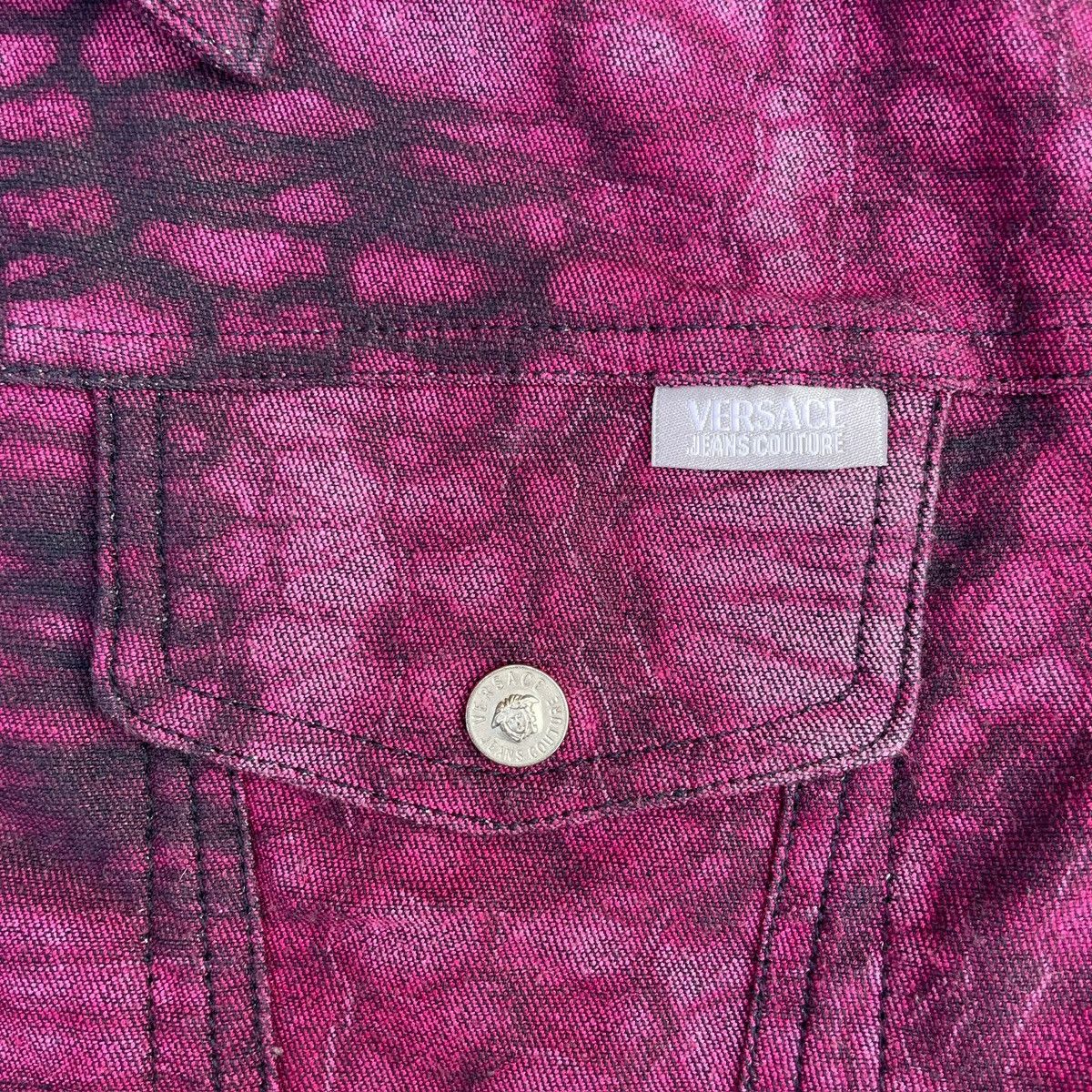 Versace Jeans Couture RARE Versace Jeans Couture Pink Python Graphic Denim Jacket Size M / US 6-8 / IT 42-44 - 3 Thumbnail