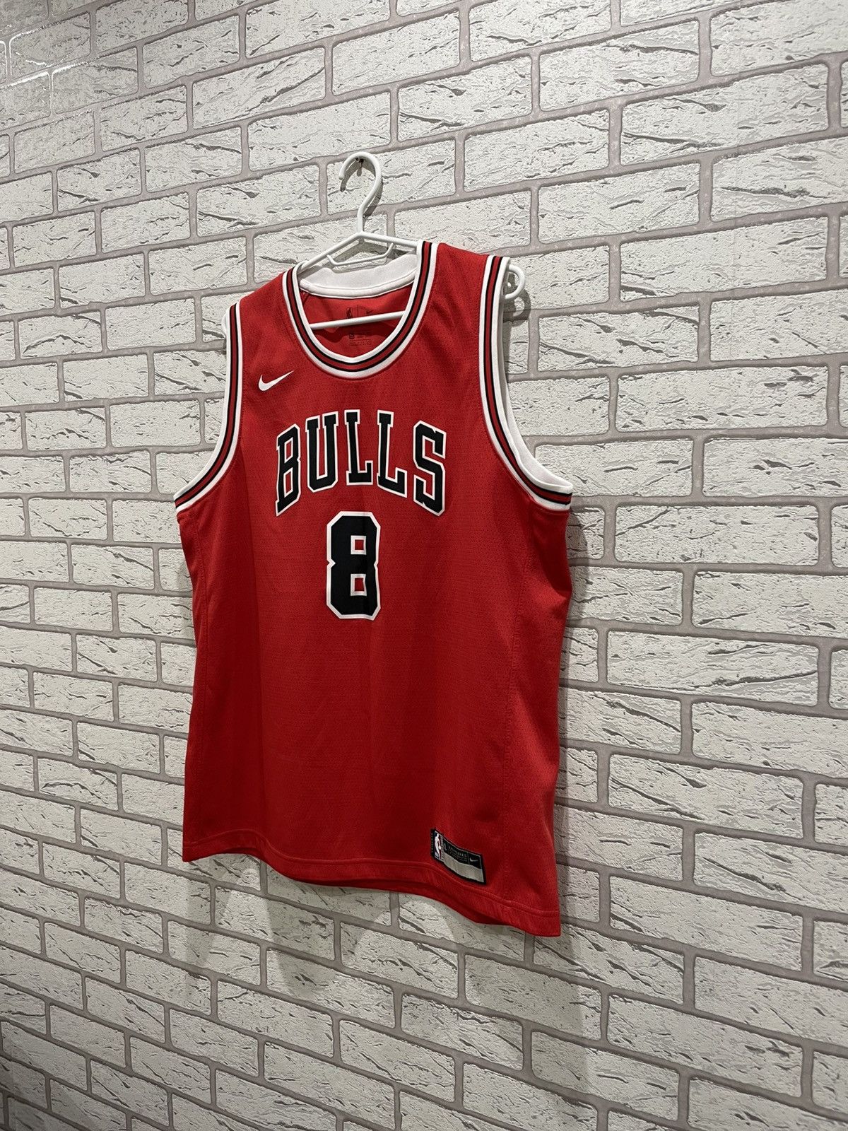 NBA × Vintage Nike Chicago Bulls Zachary Lavine #8 NBA Bascetball jersey Size US XL / EU 56 / 4 - 2 Thumbnail