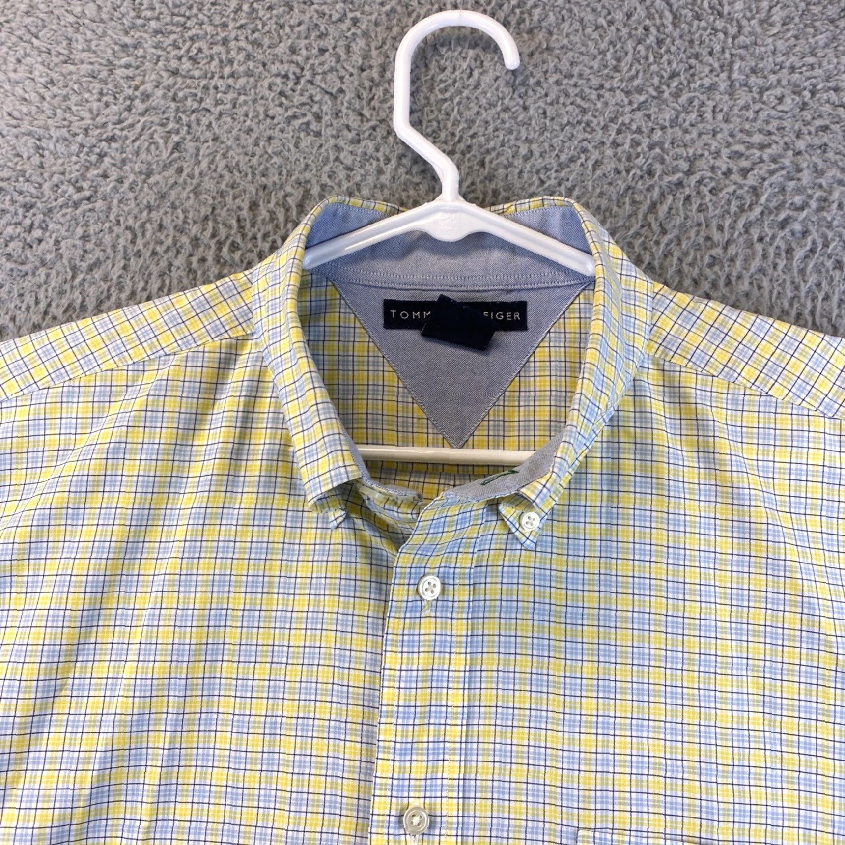 Tommy Hilfiger Tommy Hilfiger Dress Shirt Yellow Short Sleeve XL 46-38 Plaid Pocket Classic Fit Mens Size US XL / EU 56 / 4 - 5 Thumbnail
