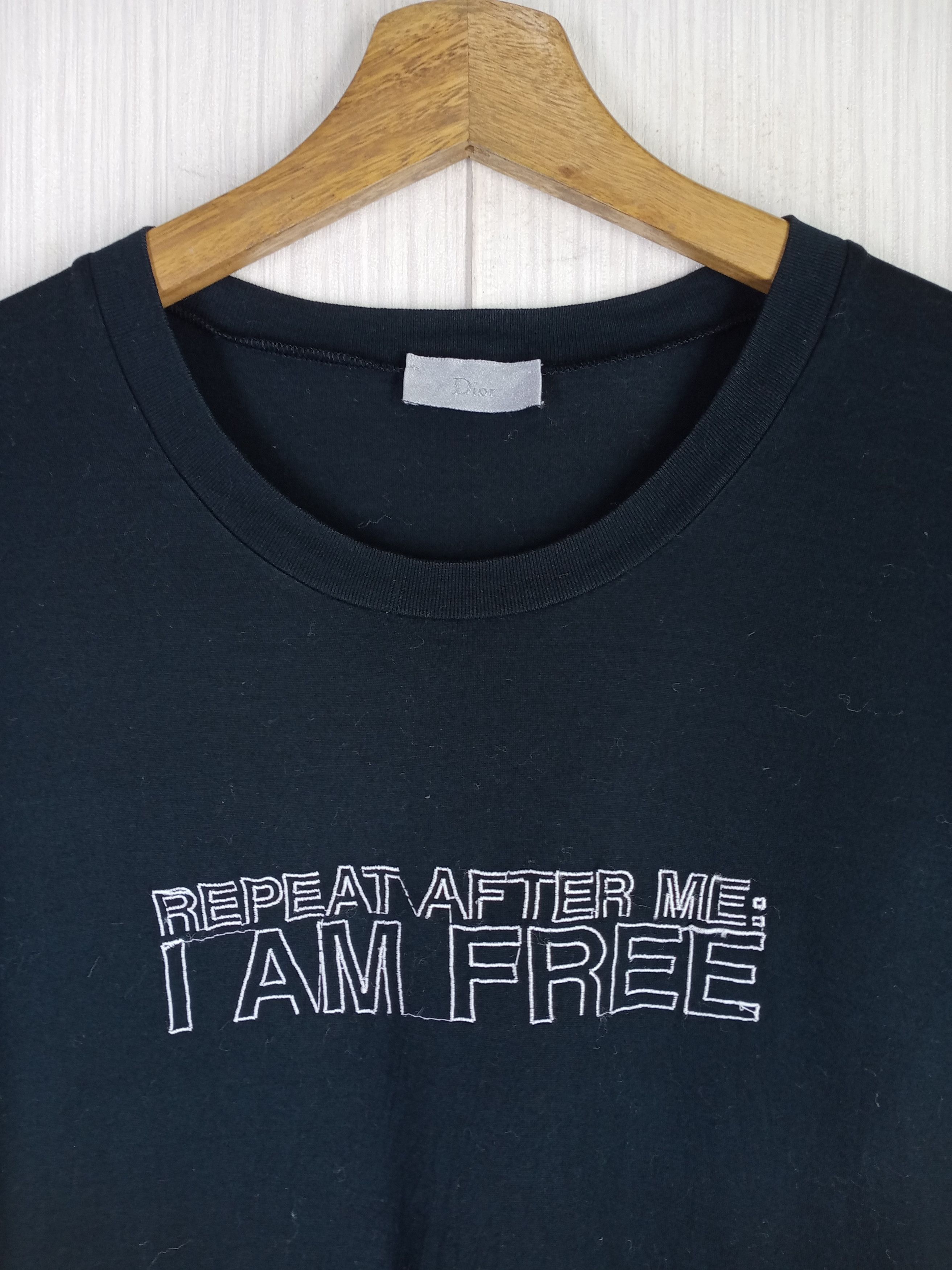 Dior × Hedi Slimane Dior Homme Hedi Slimane "I AM FREE" T-shirt Size US M / EU 48-50 / 2 - 2 Thumbnail