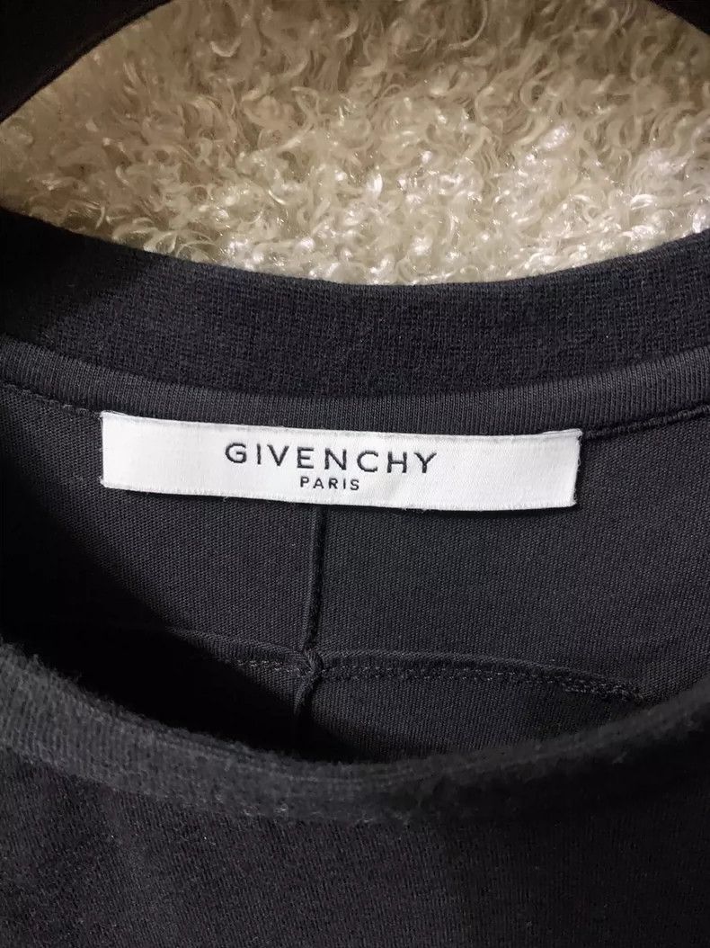 Givenchy Givenchy Men's short sleeve T-shirt, oversized style, size Size US S / EU 44-46 / 1 - 2 Thumbnail