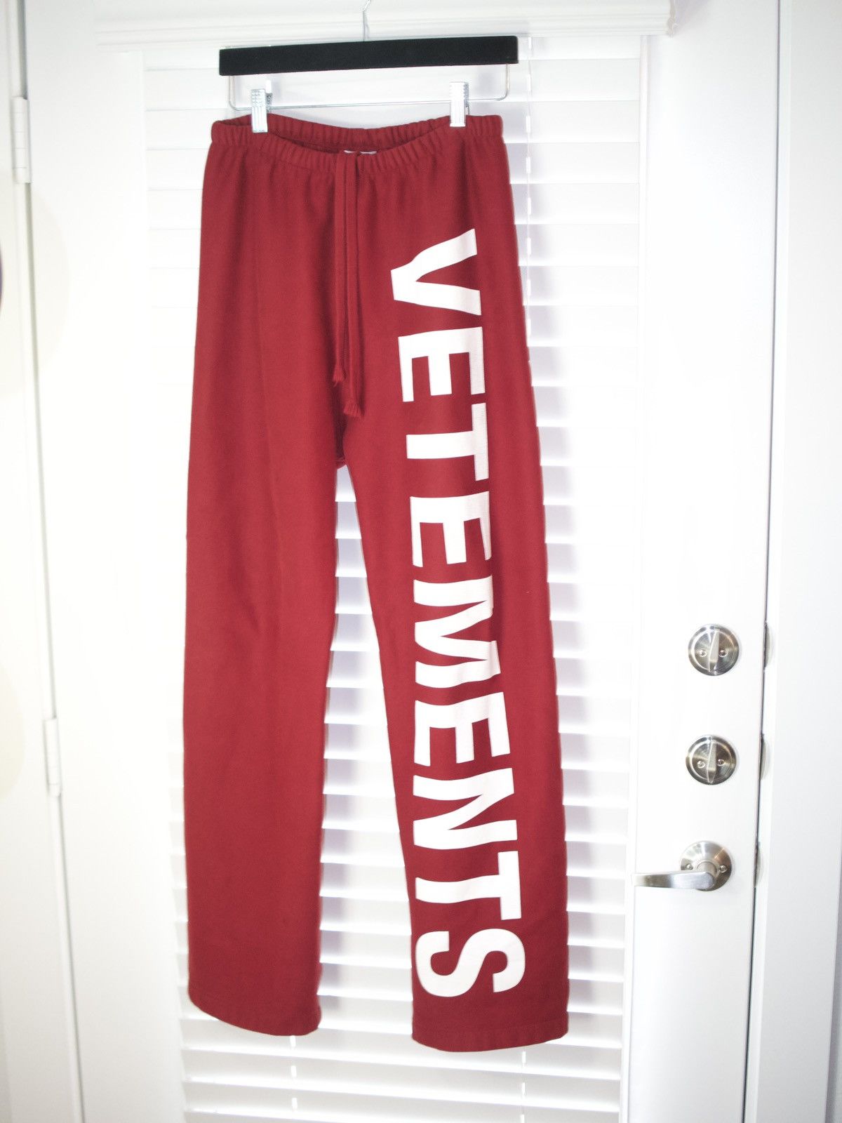 Vetements Vetements Spellout Sweats Size US 30 / EU 46 - 2 Thumbnail