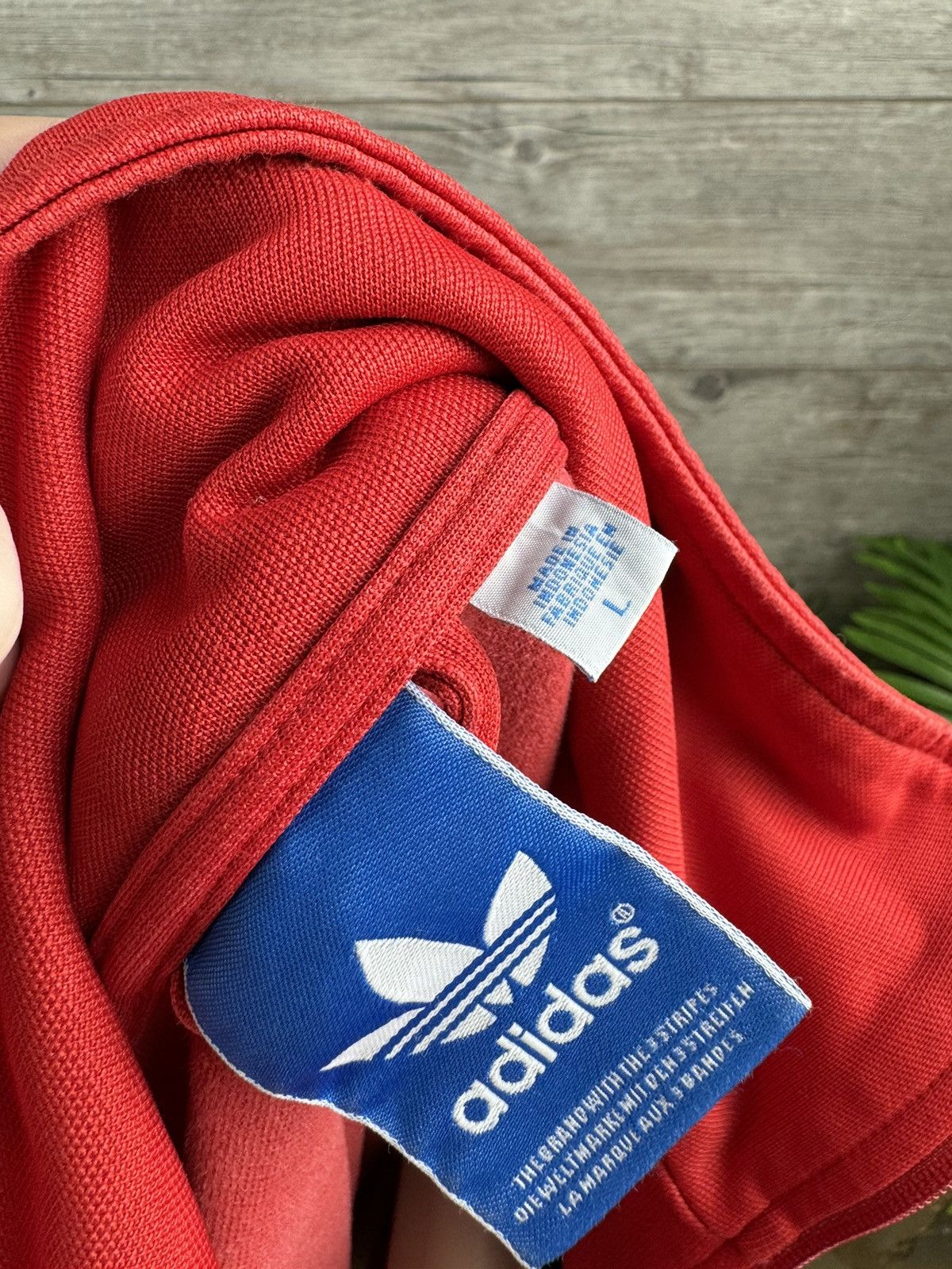 Adidas × Vintage Vintage Adidas Original Size L Y2K Size US L / EU 52-54 / 3 - 12 Thumbnail