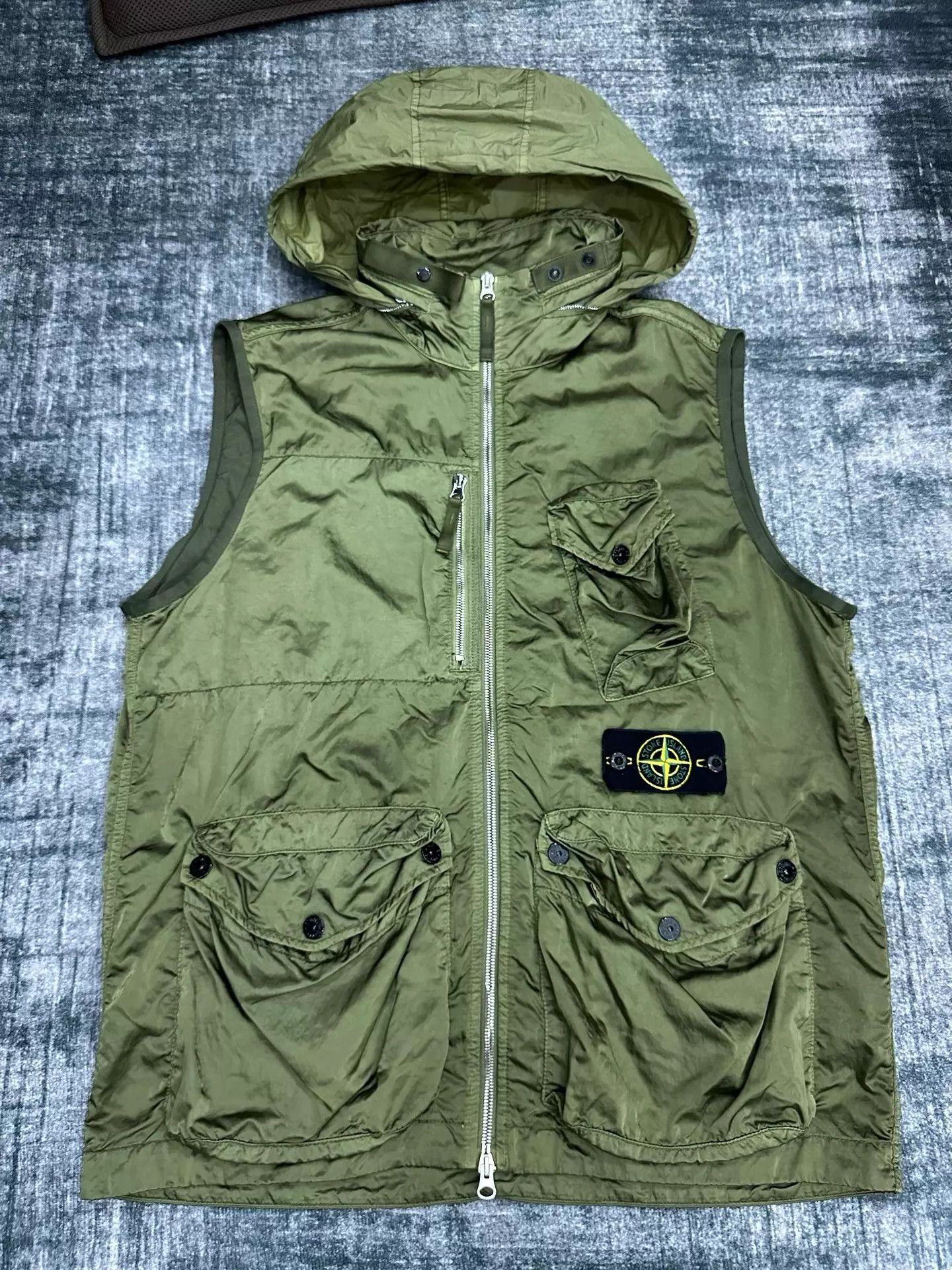 Stone Island Stone Island 21ss Liquid Metal Nylon Green M Tactical Vest Size US M / EU 48-50 / 2 - 1 Thumbnail
