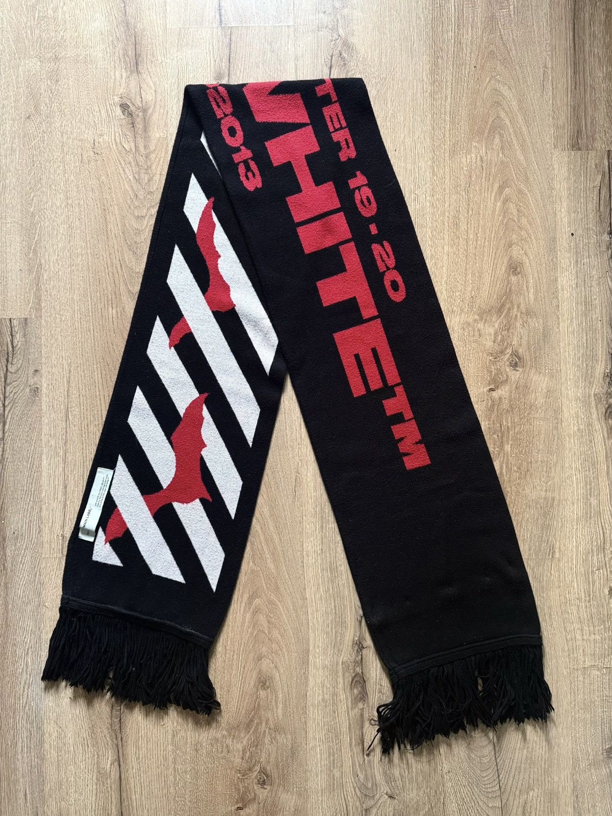 Off-White Off-White FW 19-20 "Bats" Scarf Size ONE SIZE - 2 Thumbnail