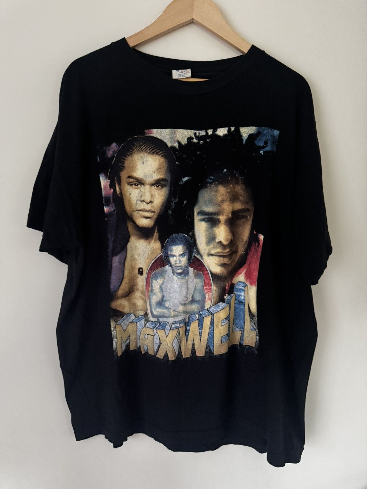 Vintage 90s Maxwell Fortunate R&B Rap Tee