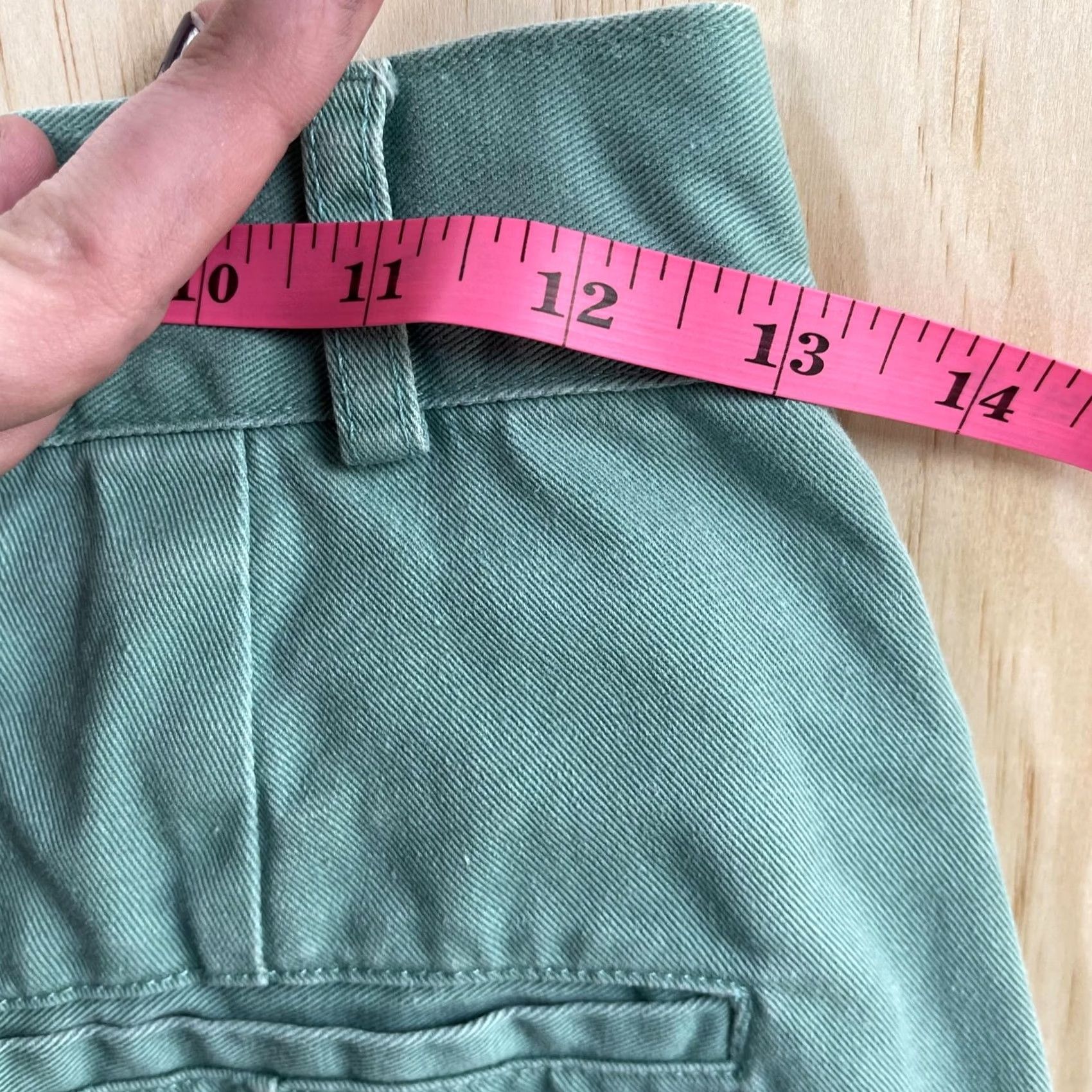 Gap VINTAGE Gap Shorts Womens 26" Green Pleated Chino High Waist Casual 90s USA Size 26" / US 2 / IT 38 - 6 Thumbnail