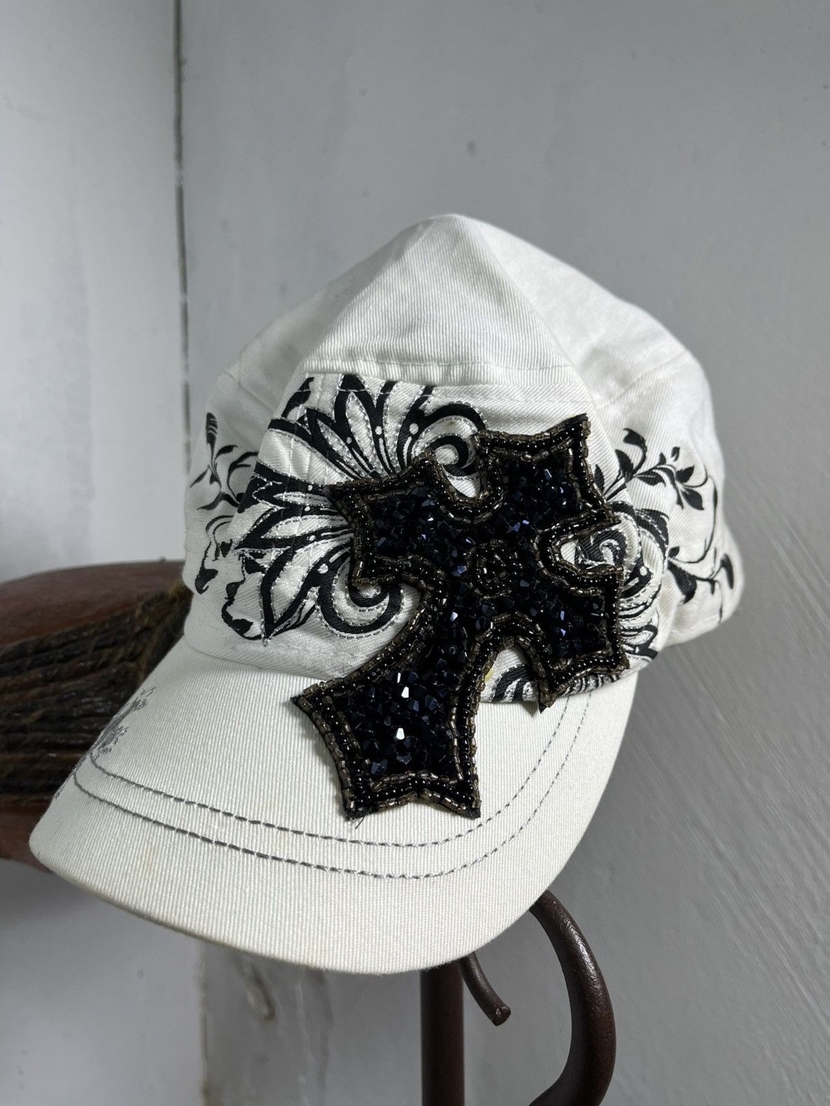 Other JAPANESE STYLE CAP LIKE CHROME HEARTS DESIGN Size ONE SIZE - 1 Thumbnail
