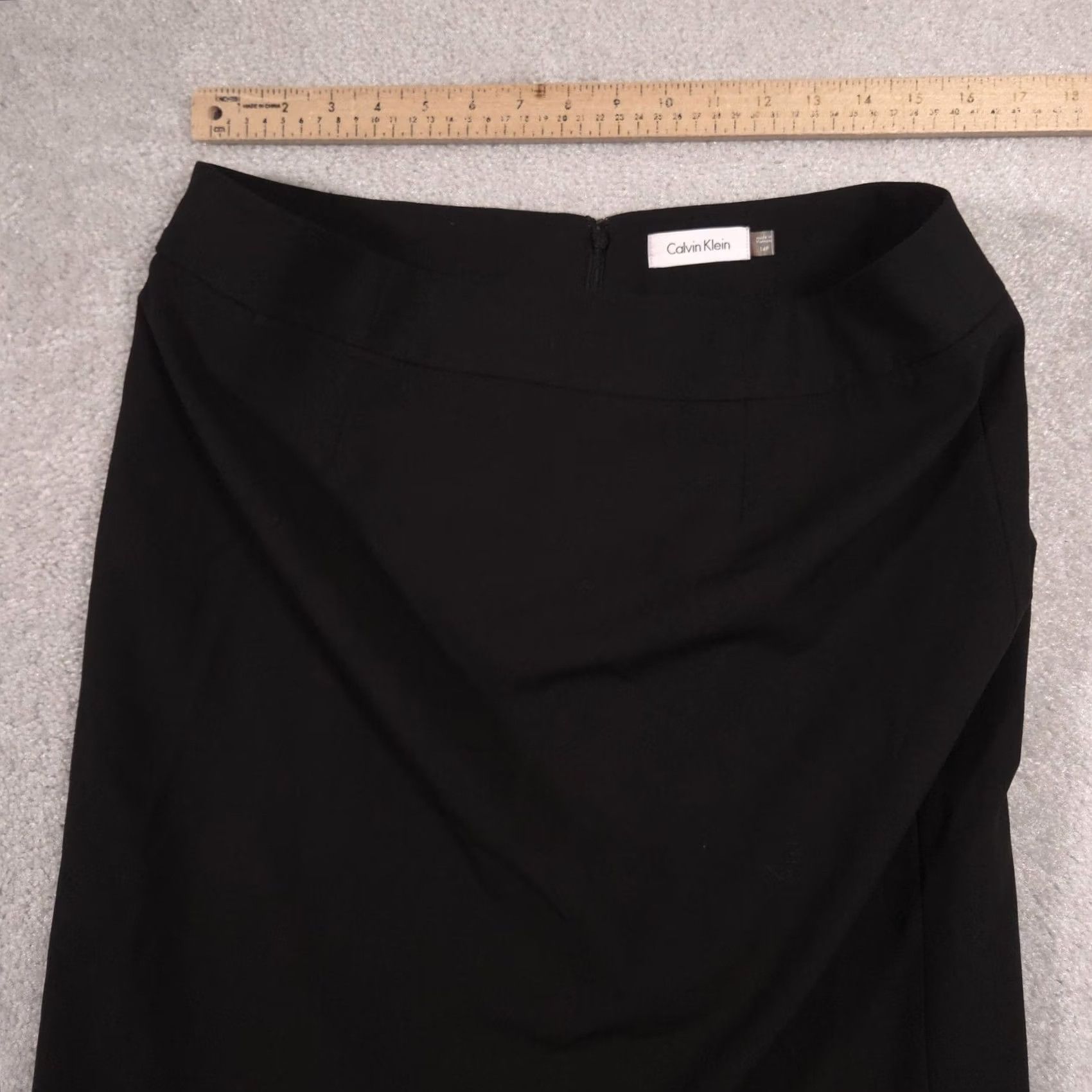 Calvin Klein VINTAGE Calvin Klein Skirt Womens 14P Black Pencil Lined Back Slit Stretch Career Office Size 36" / US 14 / IT 50 - 5 Thumbnail