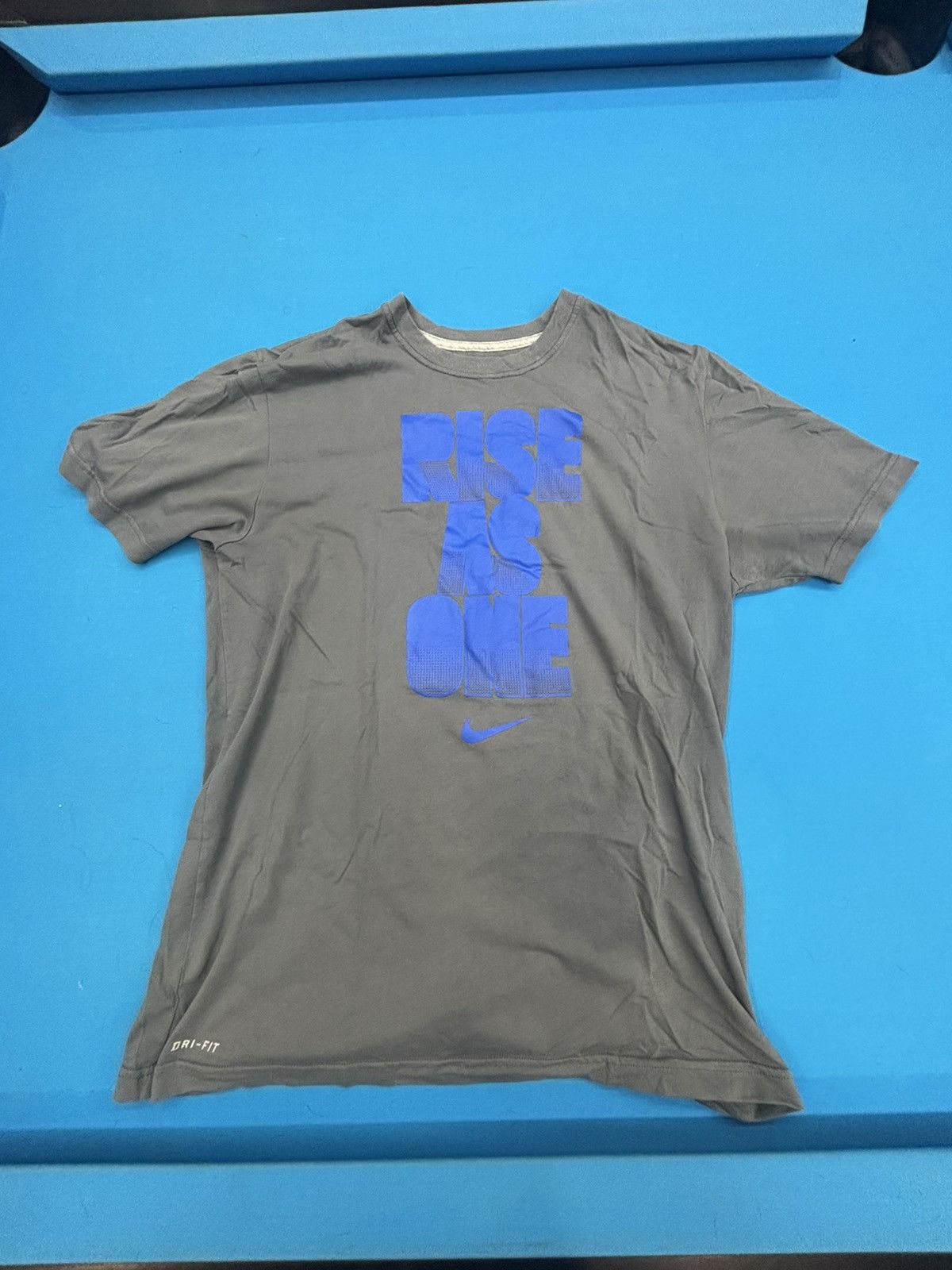 Nike Nike dry fit Size US L / EU 52-54 / 3 - 1 Thumbnail