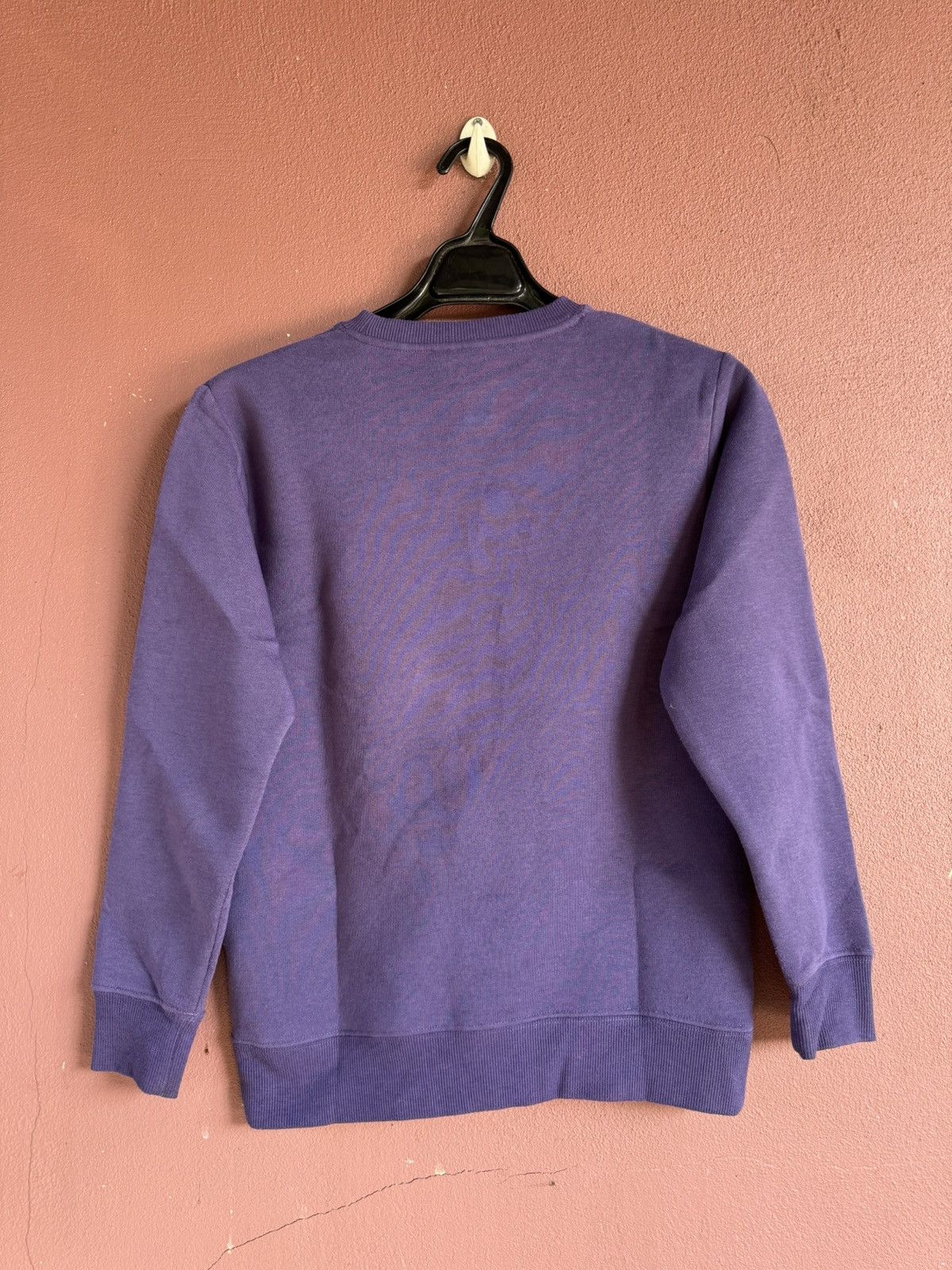 Japanese Brand Jurassic World Sweatshirt Size US S / EU 44-46 / 1 - 2 Thumbnail