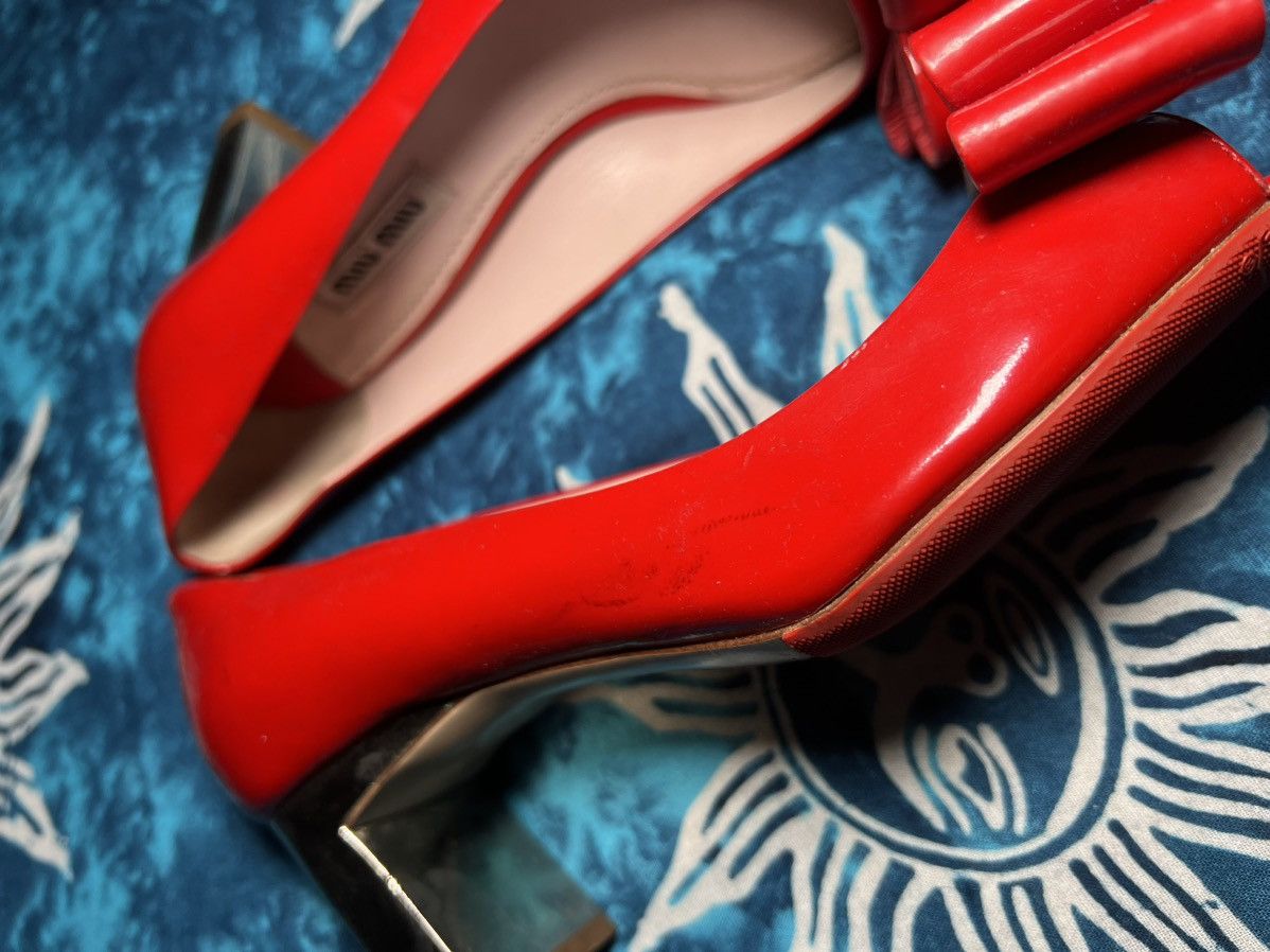 Miu Miu Miu Miu Red Patent Leather Block Heel Pumps Y2K Size US 4 / IT 34 - 6 Thumbnail