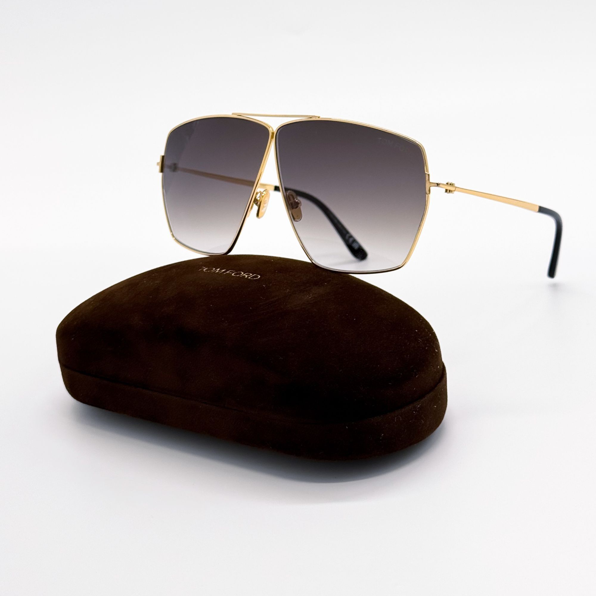 Tom Ford NEW TOM FORD STELLA TF1185 30B SUNGLASSES GOLD UNISEX FT1185 Size ONE SIZE - 1 Thumbnail