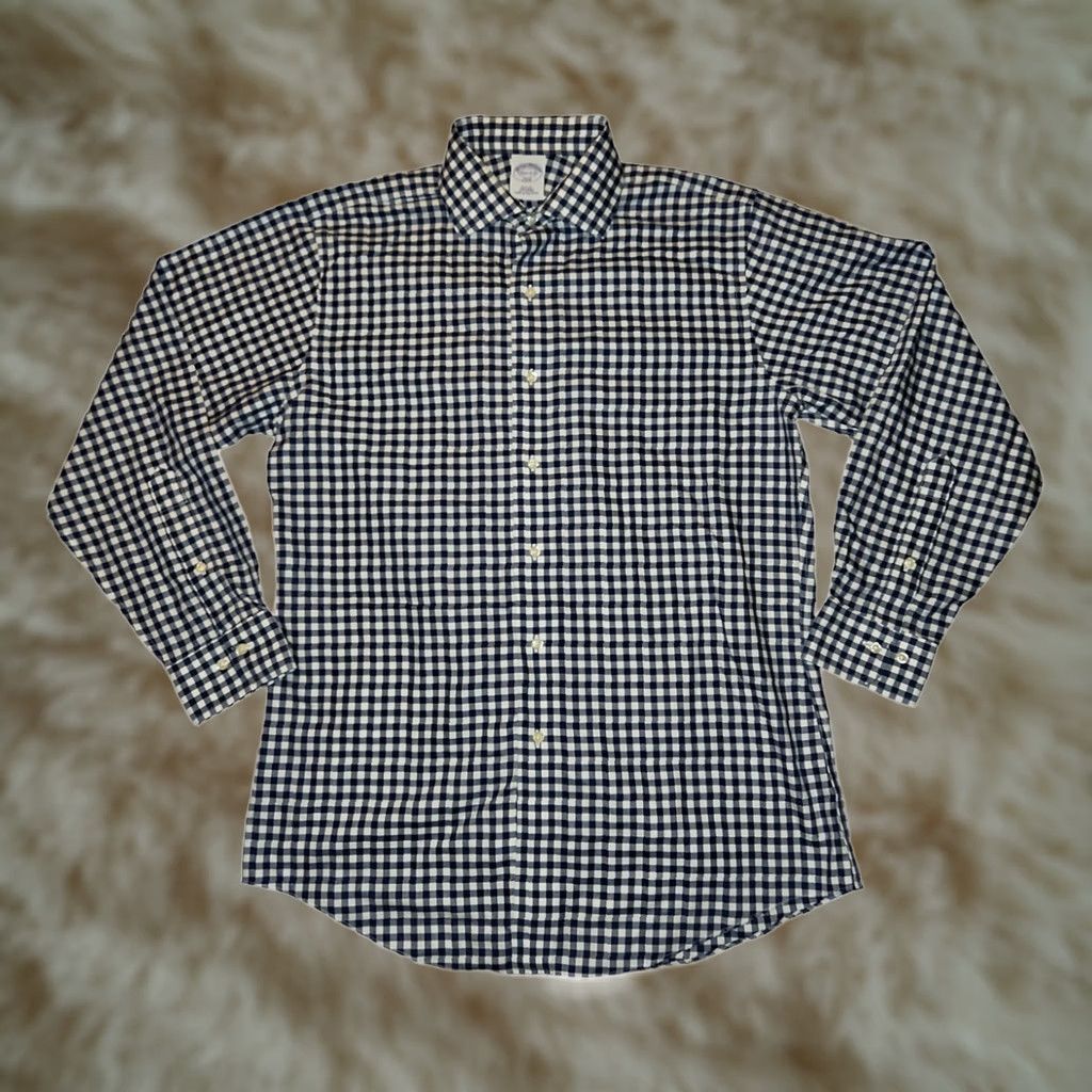 Brooks Brothers VINTAGE Brooks Brothers Button-Up Shirt Long Sleeve Men's 15 1/2 Blue Check Slim Fit 42 in Chest Brown? Size US M / EU 48-50 / 2 - 1 Thumbnail