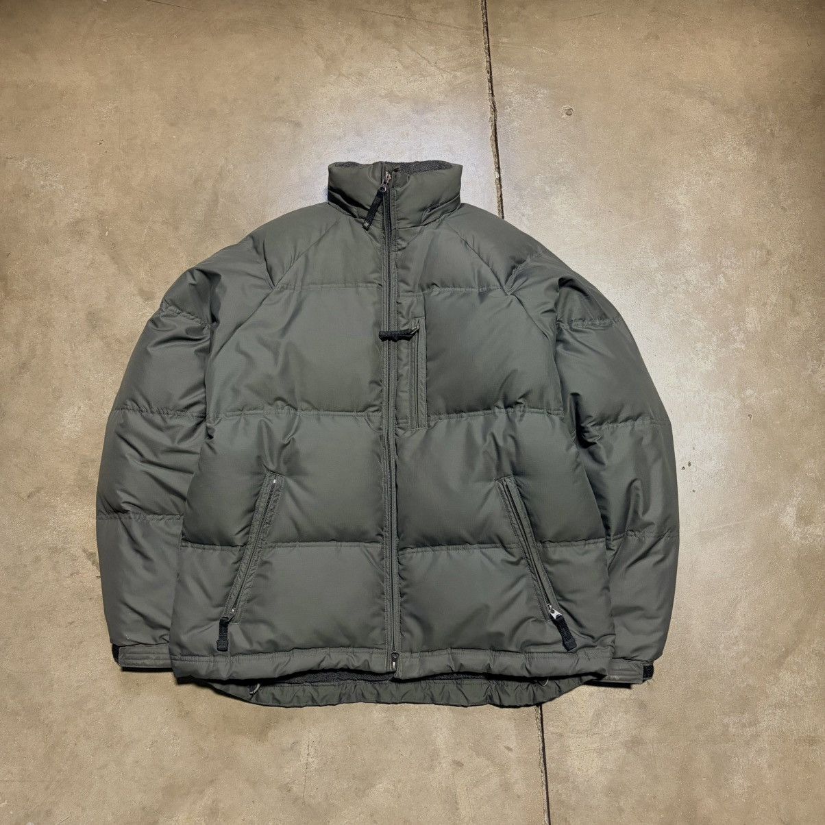 Old Navy Vintage Old Navy Puffer Jacket Quilted Down Nuptse Gorpcore Size US M / EU 48-50 / 2 - 1 Thumbnail