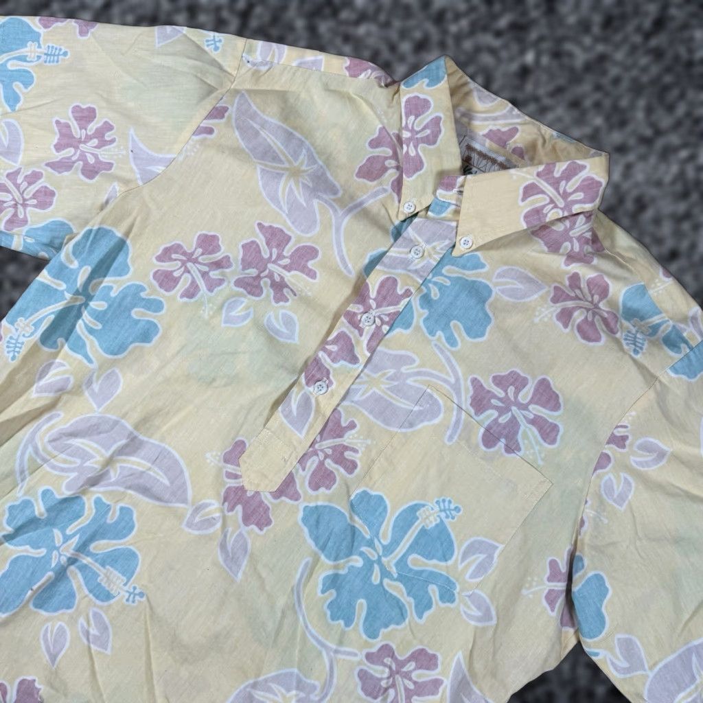 Vintage VINTAGE Kahala Shirt Mens L Yellow Floral Hawaiian Button-Up Beach Camp AOP Mens Size US L / EU 52-54 / 3 - 1 Thumbnail