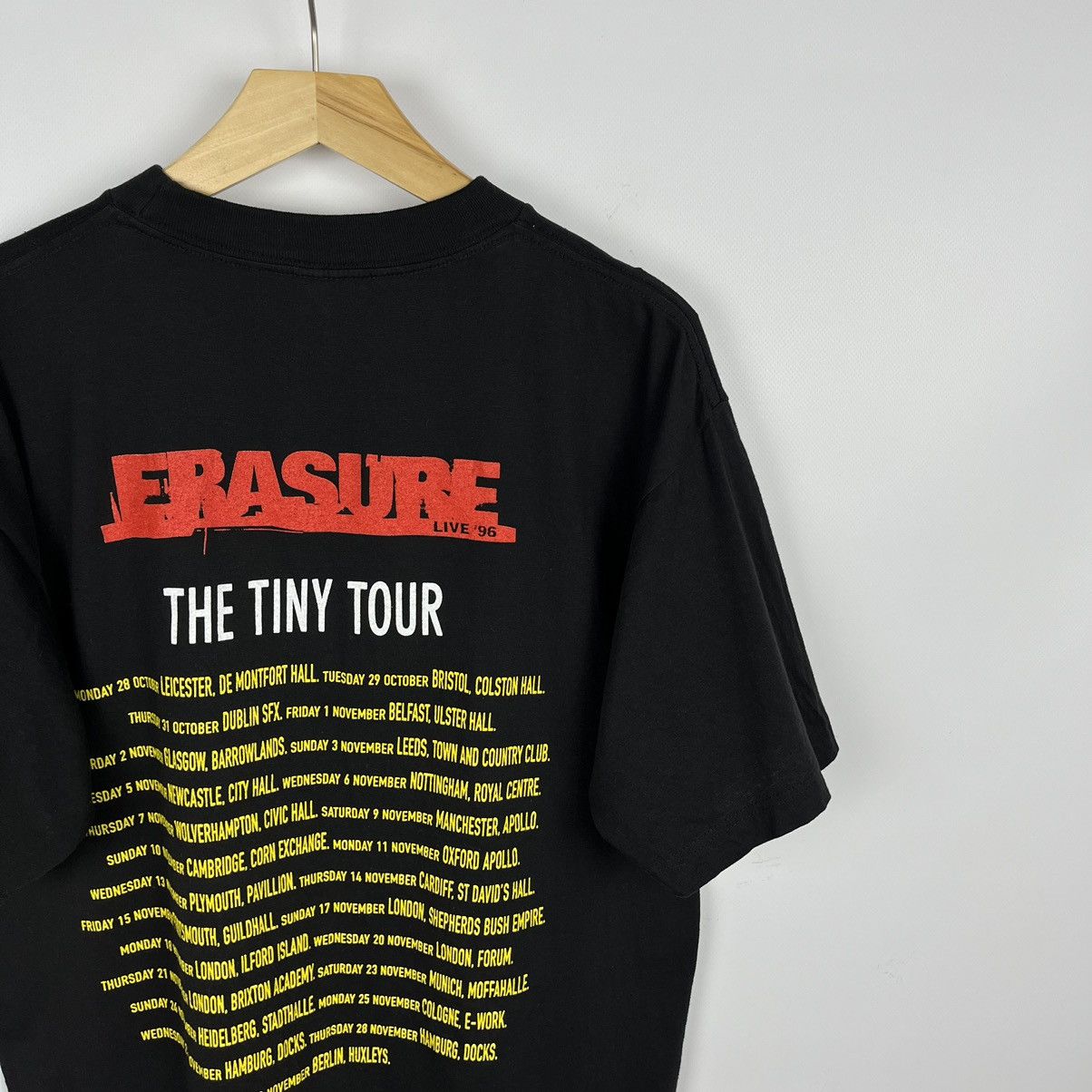 Band Tees Vintage Erasure the tiny tour band tee 1996 Size US L / EU 52-54 / 3 - 13 Thumbnail
