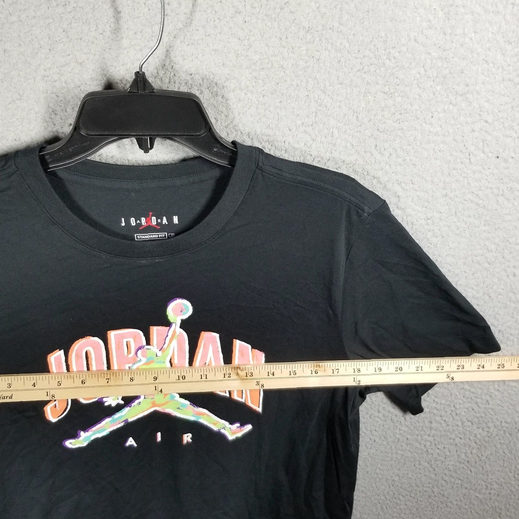Jordan Brand Nike Jordan Air Jumpman Logo T-Shirt Men Medium Black Activewear Sports Basketball Crew Neck Size US M / EU 48-50 / 2 - 6 Thumbnail