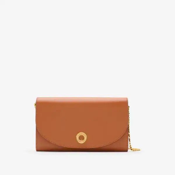 Burberry o1w1db10226 Size: OS / Chain Strap Wallet In Brown Size ONE SIZE - 1 Preview