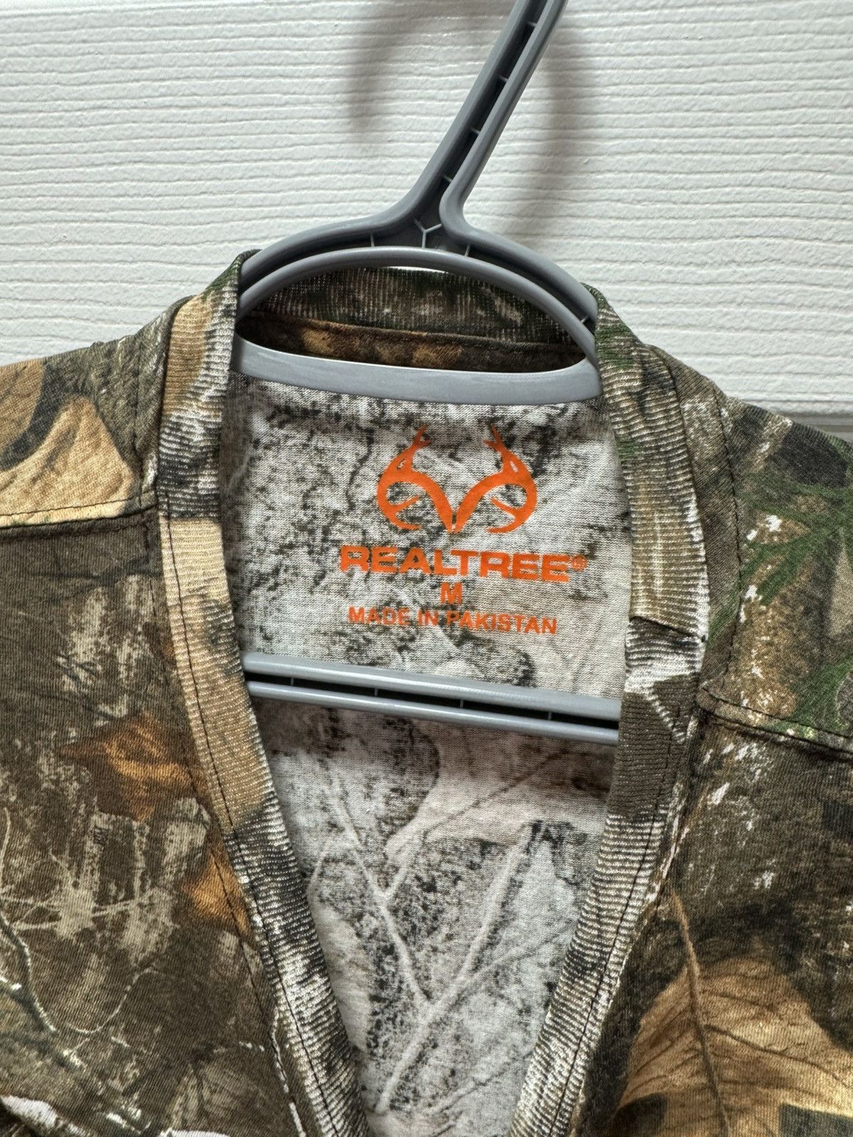 Realtree RealTree Real Tree Classic Camo Orange Logo Hunter Shirt Size US M / EU 48-50 / 2 - 3 Thumbnail