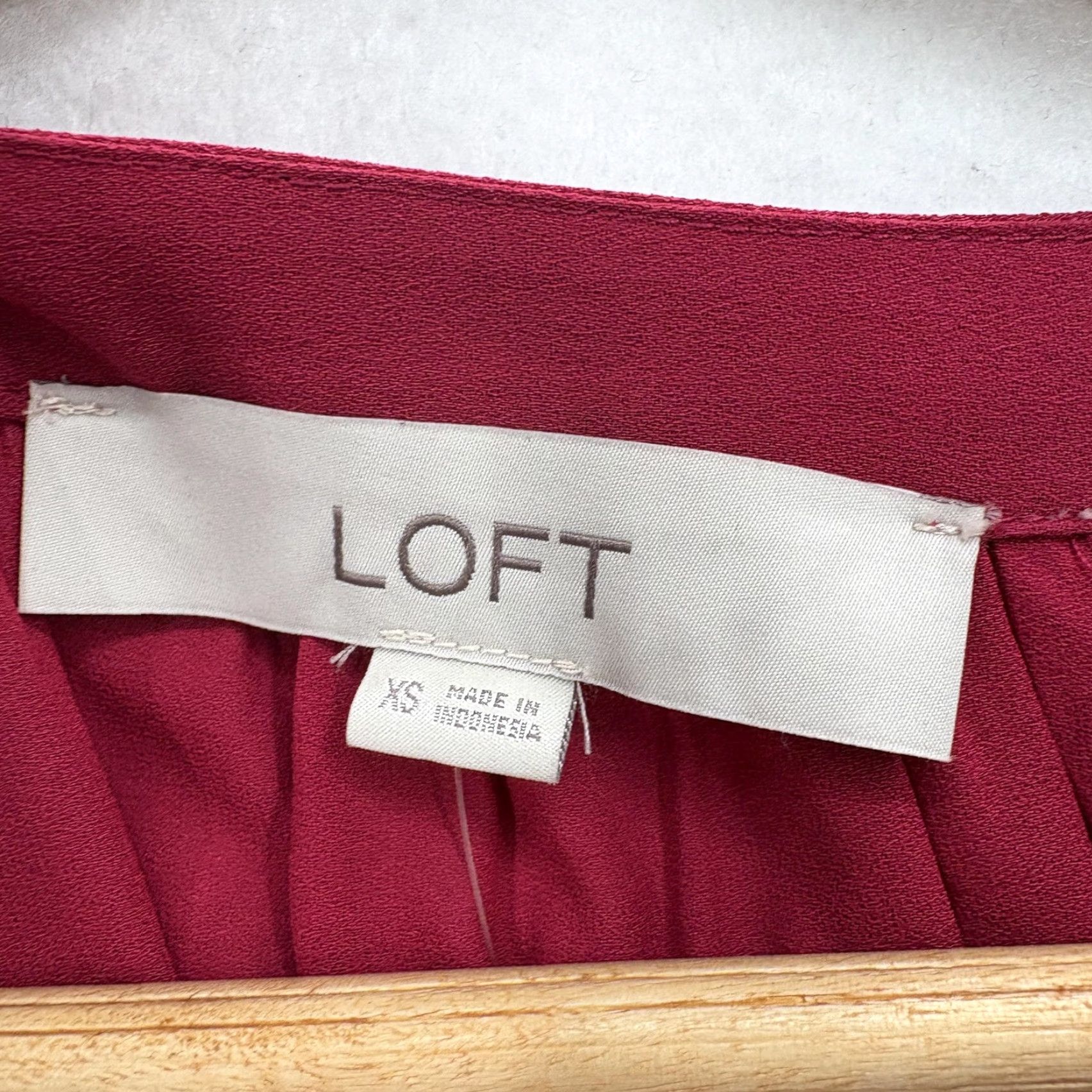 Loft LOFT Blouse Womens XS Red Smocked Shoulder Tie Neck Balloon Sleeve Top Feminine Size XS / US 0-2 / IT 36-38 - 4 Thumbnail