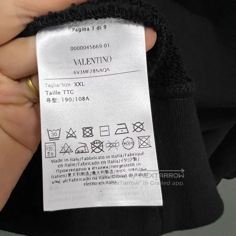 Valentino Valentino Black pattern logo printed sweater Size US XXL / EU 58 / 5 - 6 Thumbnail