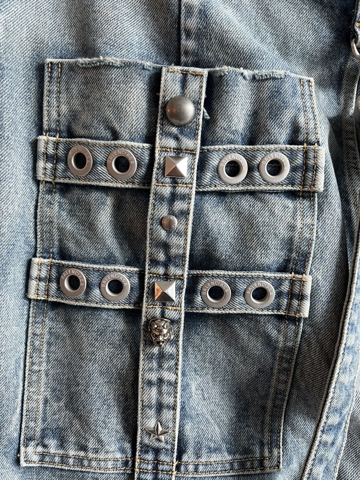 Balenciaga BALENCIAGA SPRING 22 ‘CLONES’ RAVER BAGGY DENIM PANTS Size US 33 - 20 Thumbnail