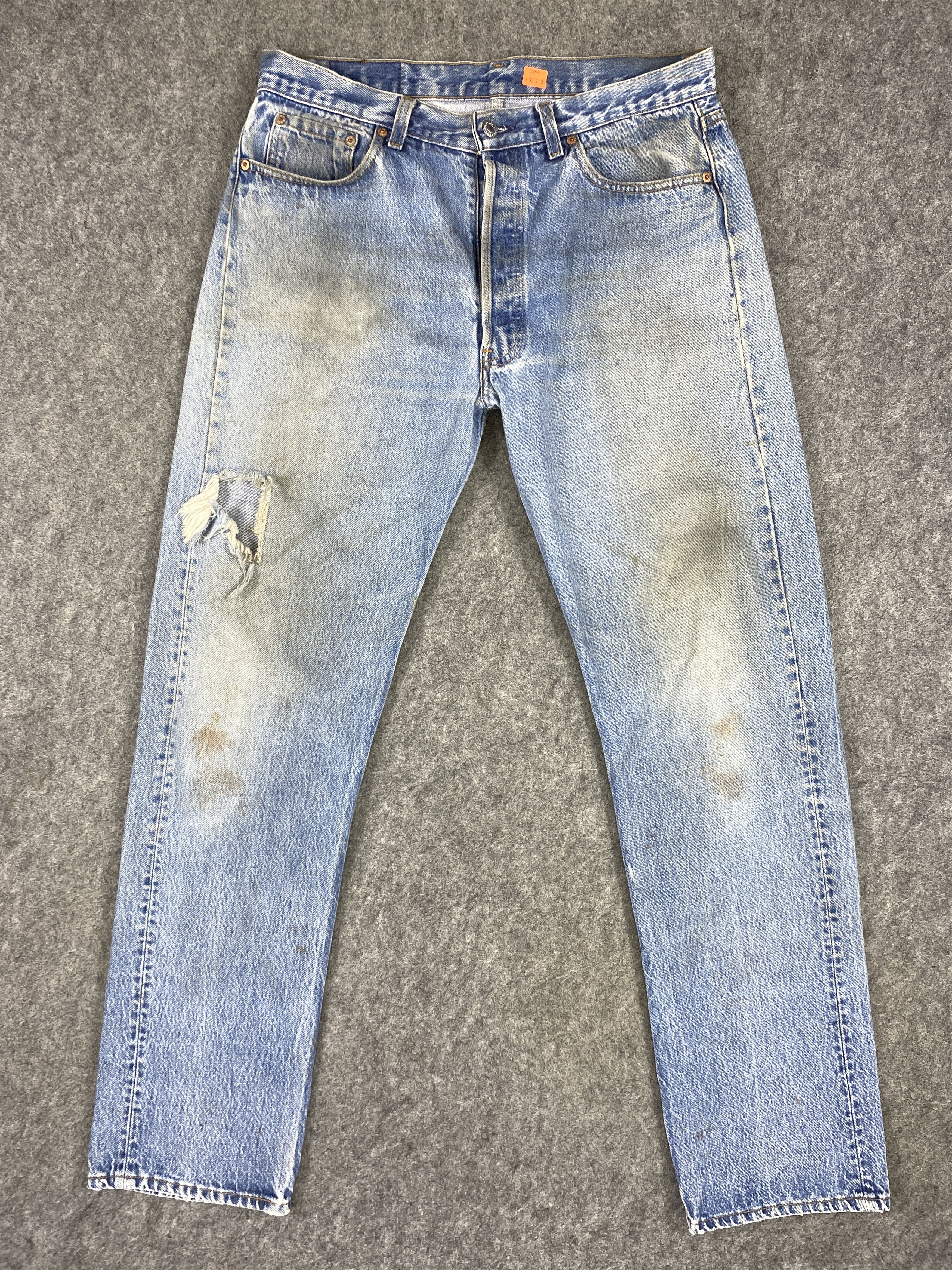 Levi's 90's Mid Blue Vintage Levi's 501 USA 33x33 Denim -JN1553 Size US 33 - 1 Thumbnail