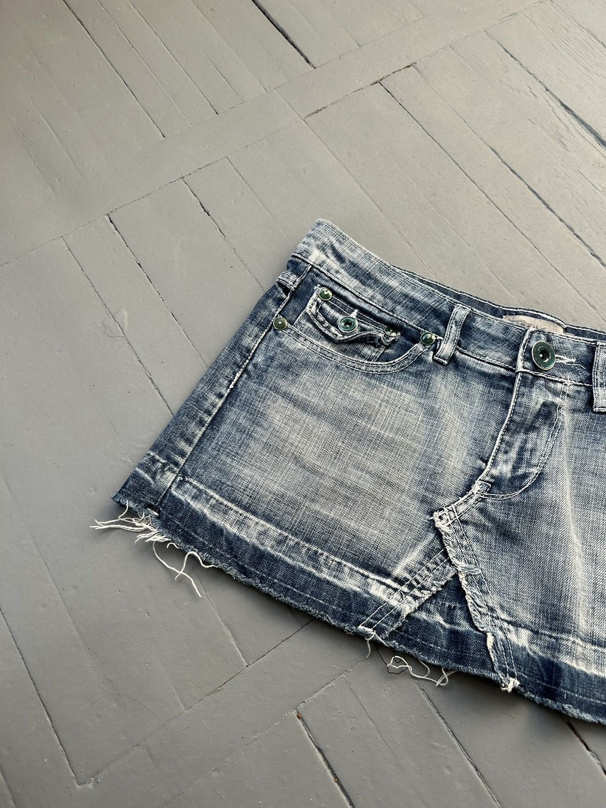 If Six Was Nine Mini denim skirt Size 28" / US 6 / IT 42 - 2 Thumbnail