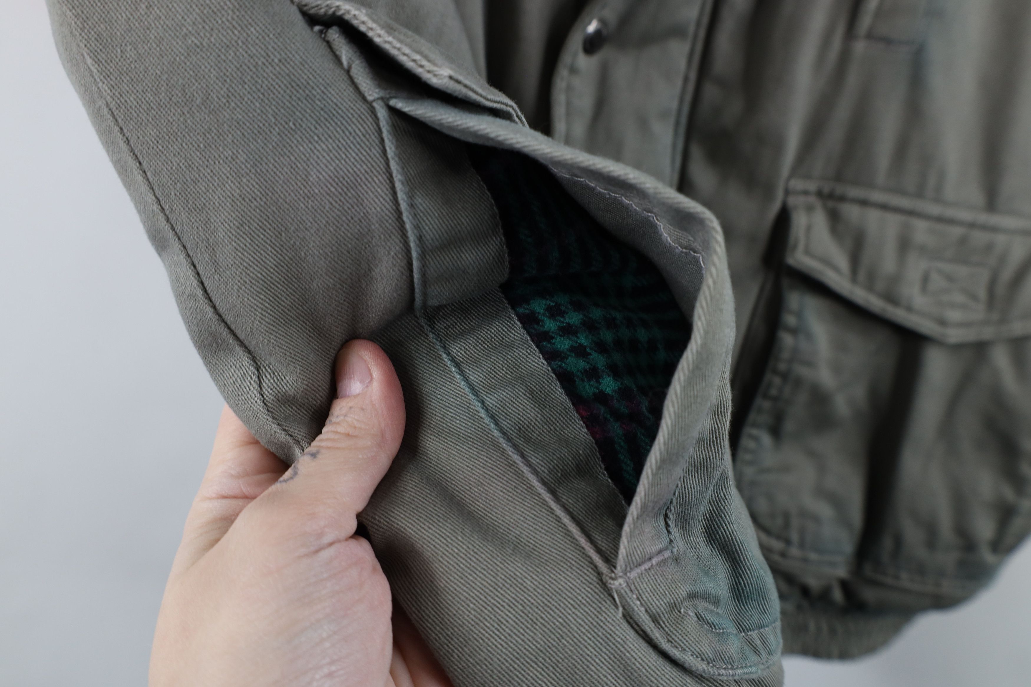 Vintage Vintage 90s Streetwear Lined Full Zip Puffer Vest Jacket Size US L / EU 52-54 / 3 - 7 Thumbnail