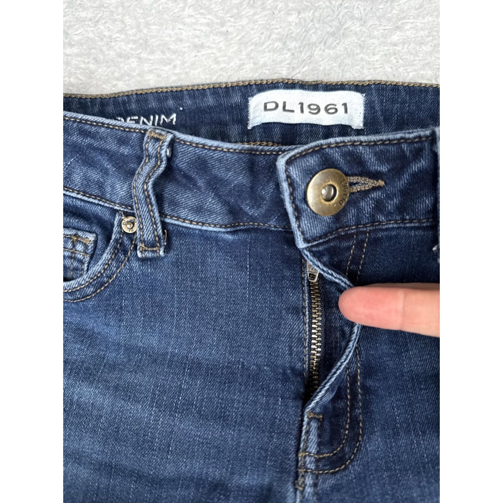 DL1961 DL1961 Emma Power Legging Jeans Womens 26 Blue Mid Rise Jegging Stretch Skinny Size 26" / US 2 / IT 38 - 5 Thumbnail